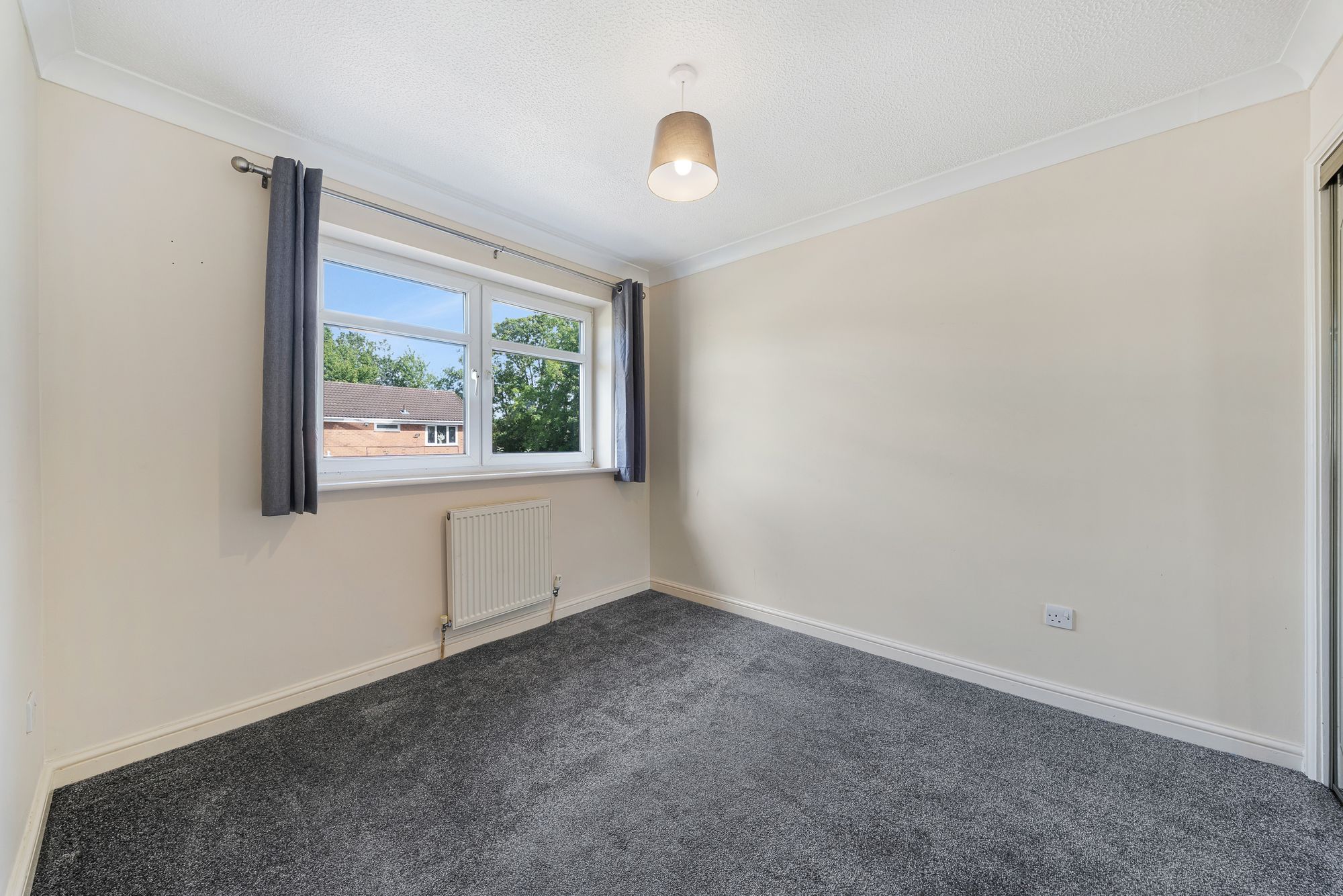 Dorchester Park, Runcorn, WA7