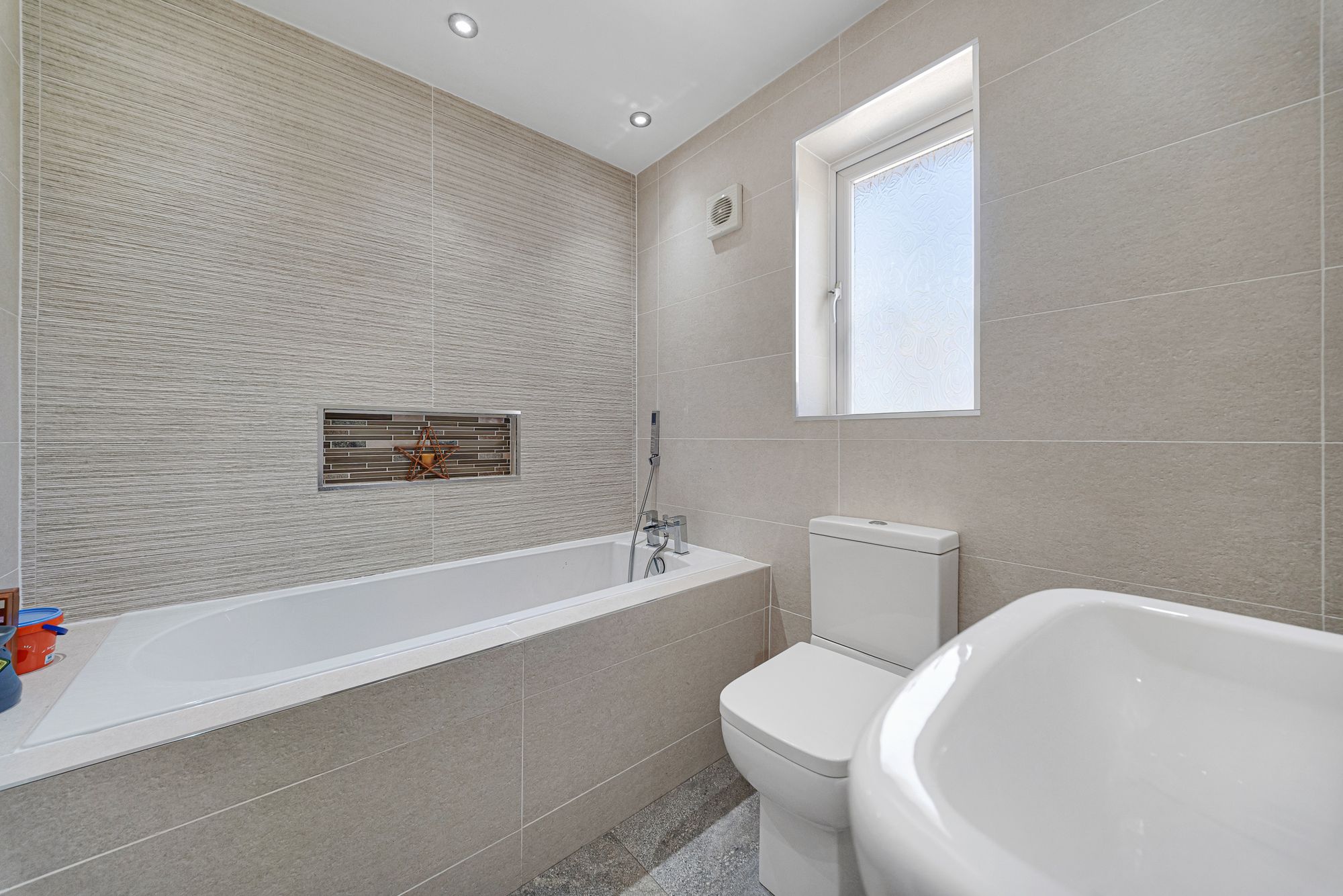 Toft Close, Widnes, WA8