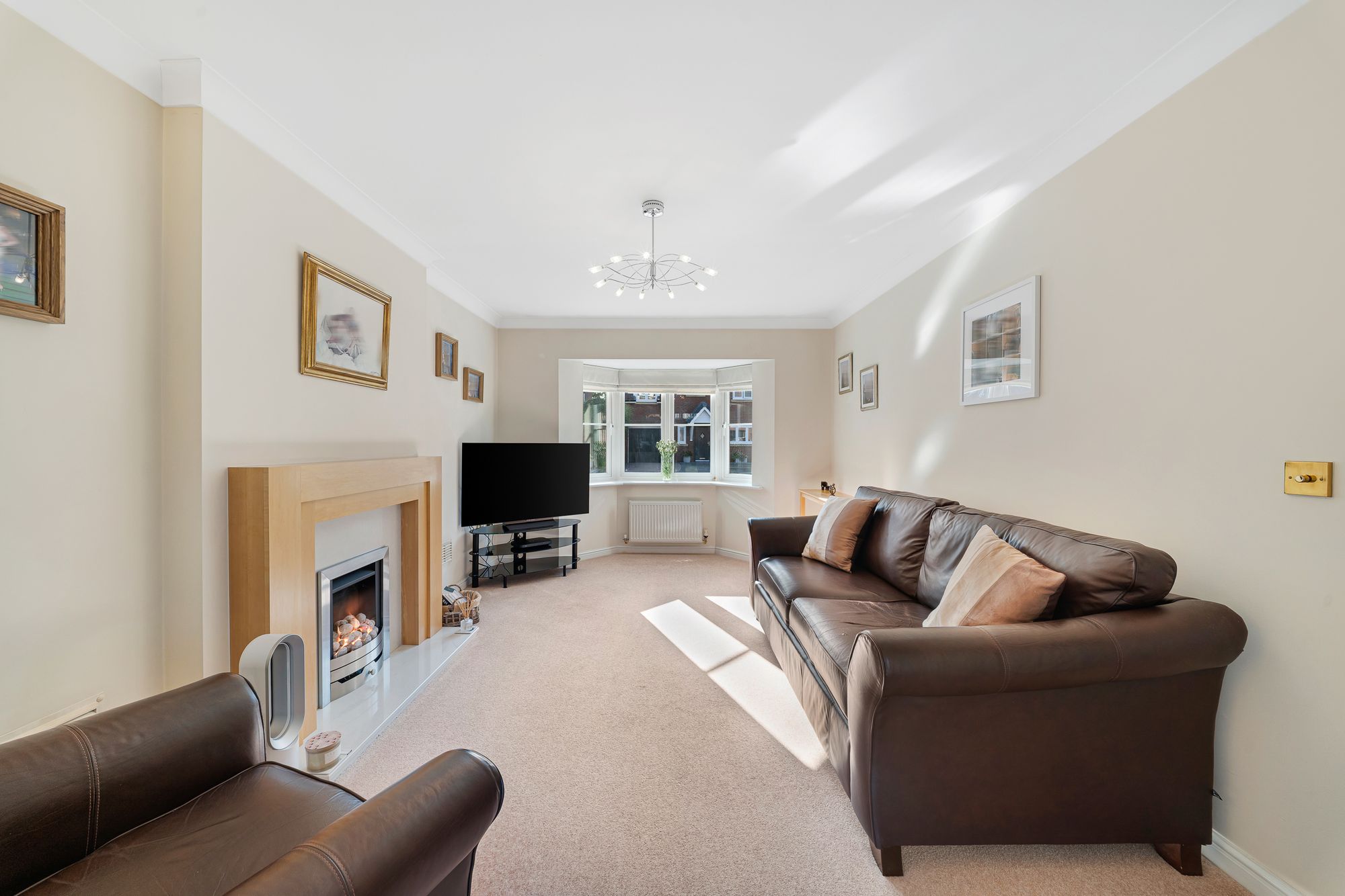 Lindisfarne Court, Widnes, WA8
