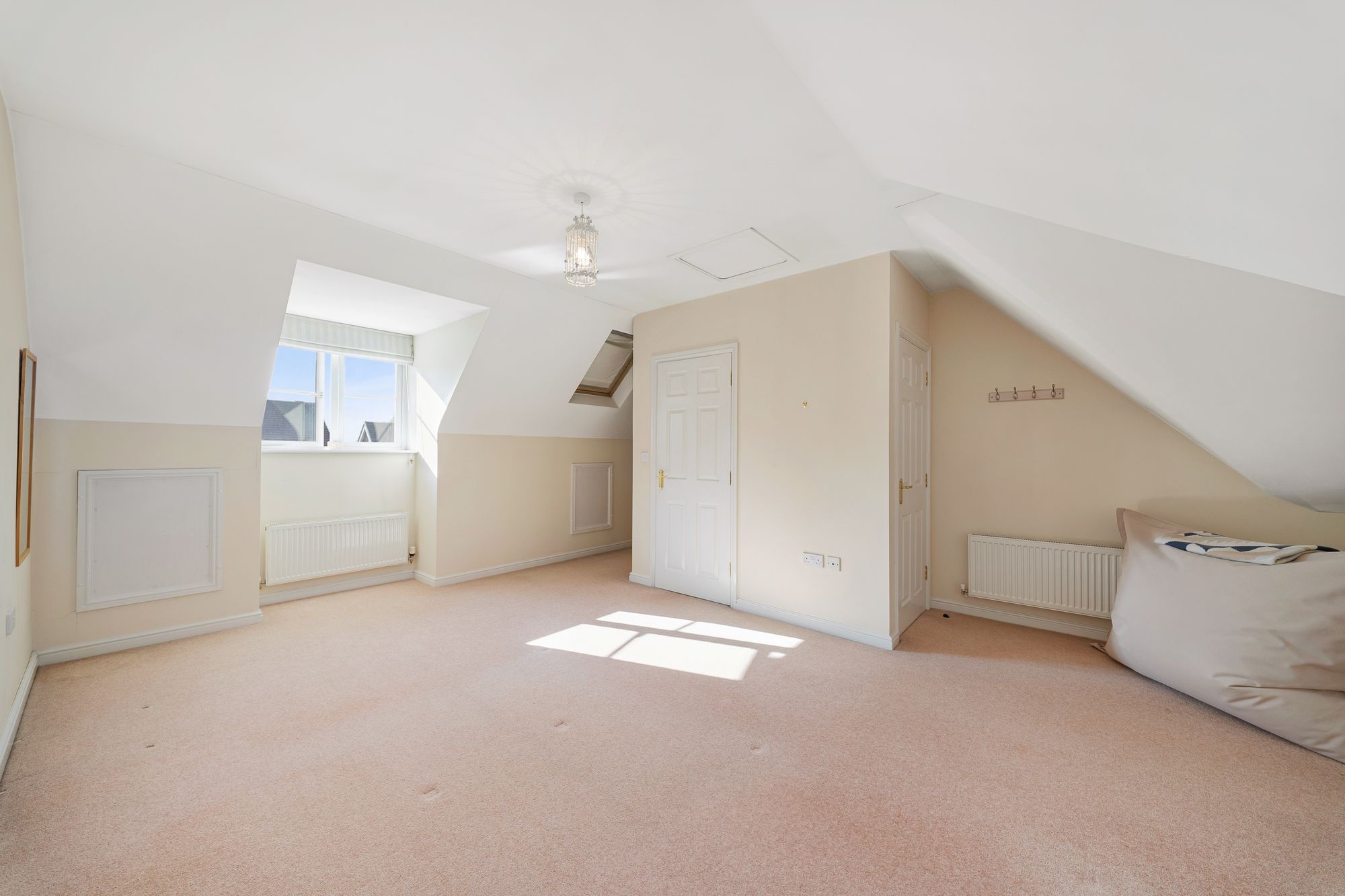 Lindisfarne Court, Widnes, WA8