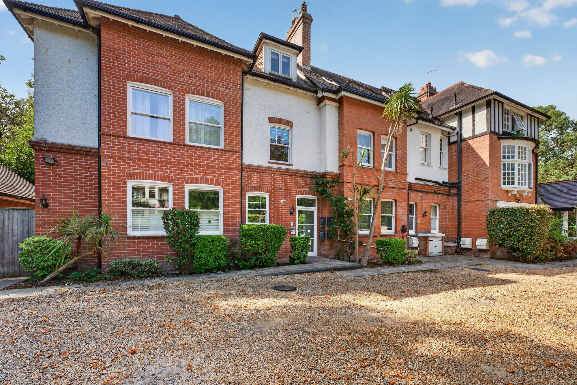 Mckinley Road, Chine View Mansions, BH4