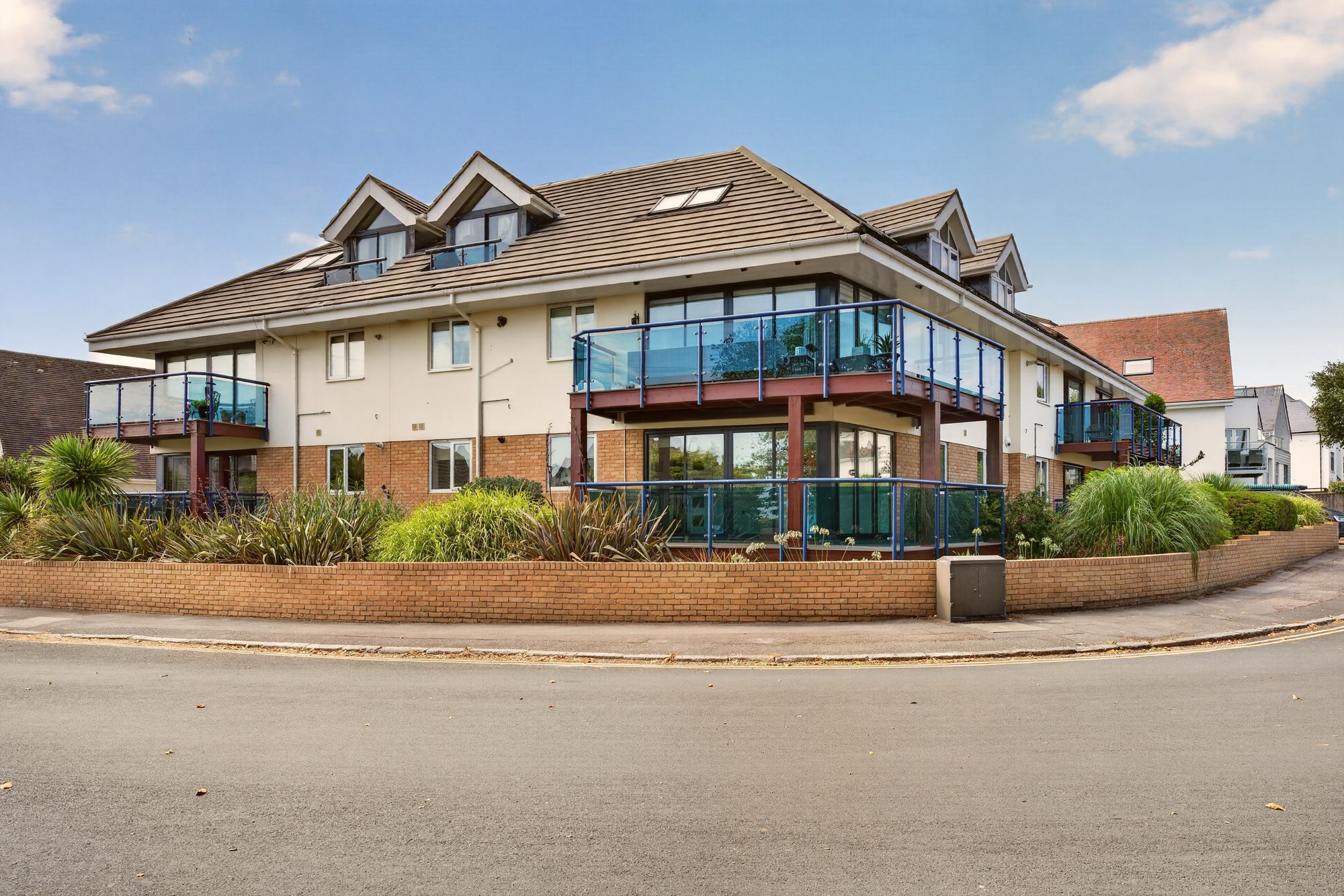 Warren Edge Road, The Heights, BH6