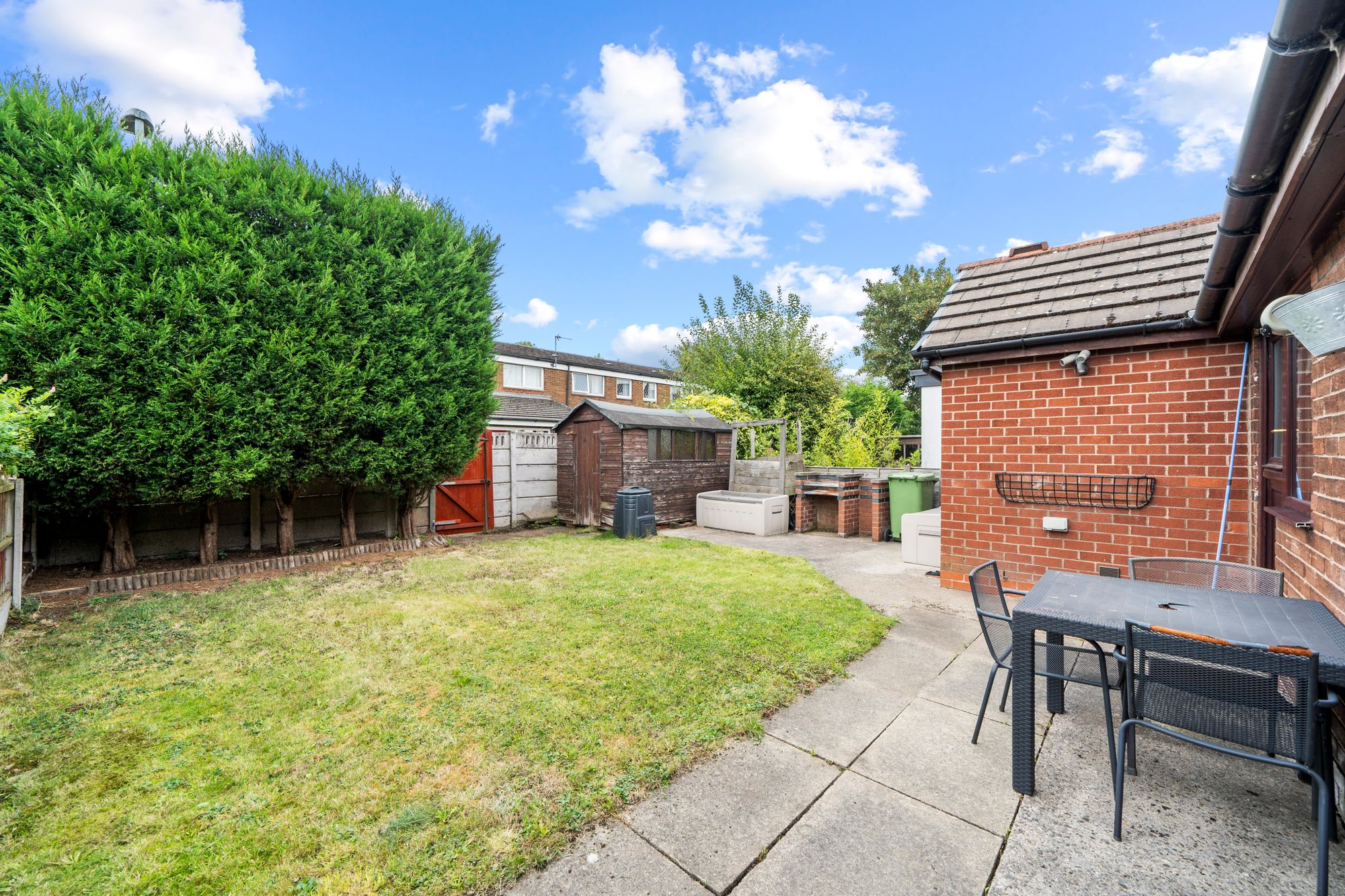 Wigan Road, Leigh, WN7