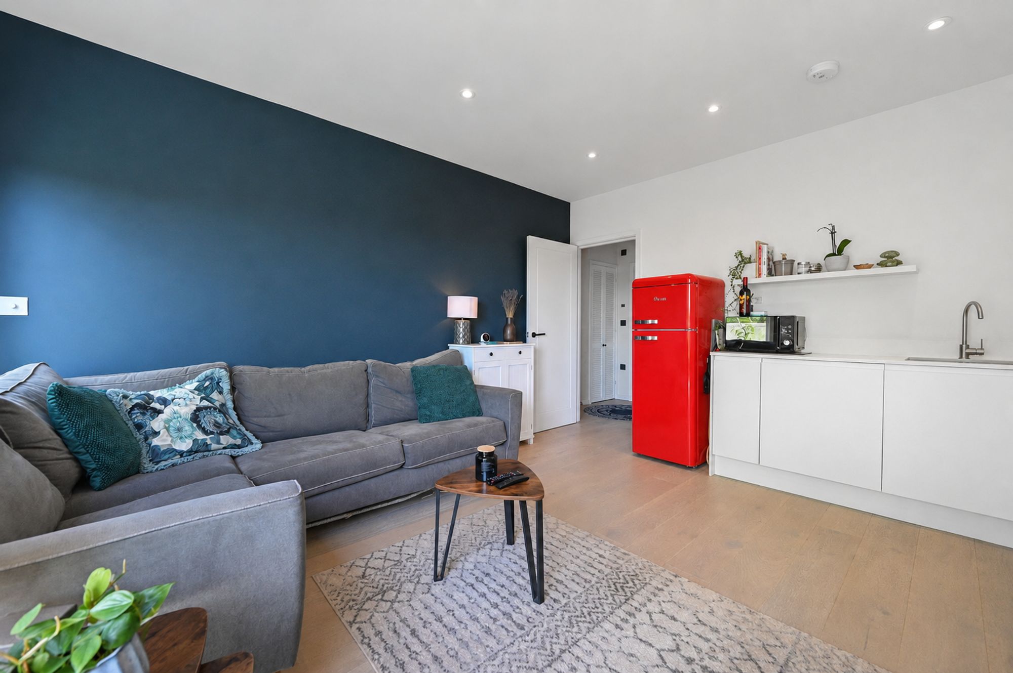 Nicoll Road, NW10