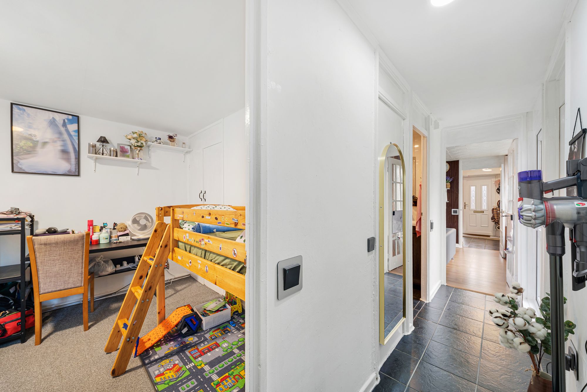 Cotton Lane, Halton Lodge, WA7