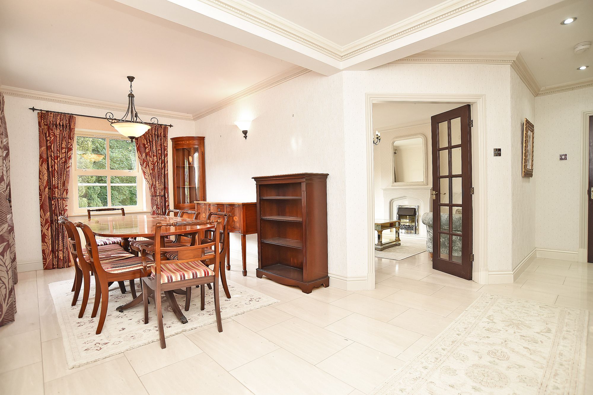 Harrogate Road, Harewood, LS17