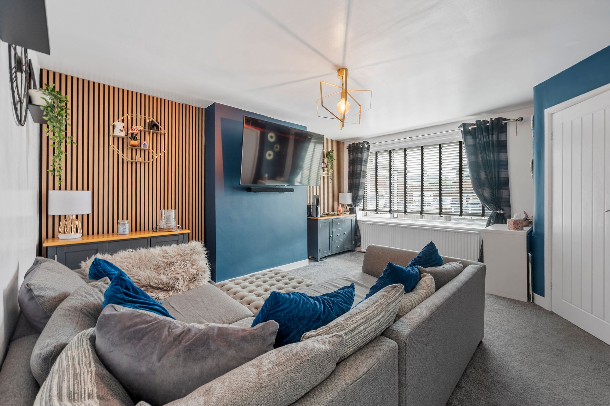 Seaford Place, Warrington, WA2