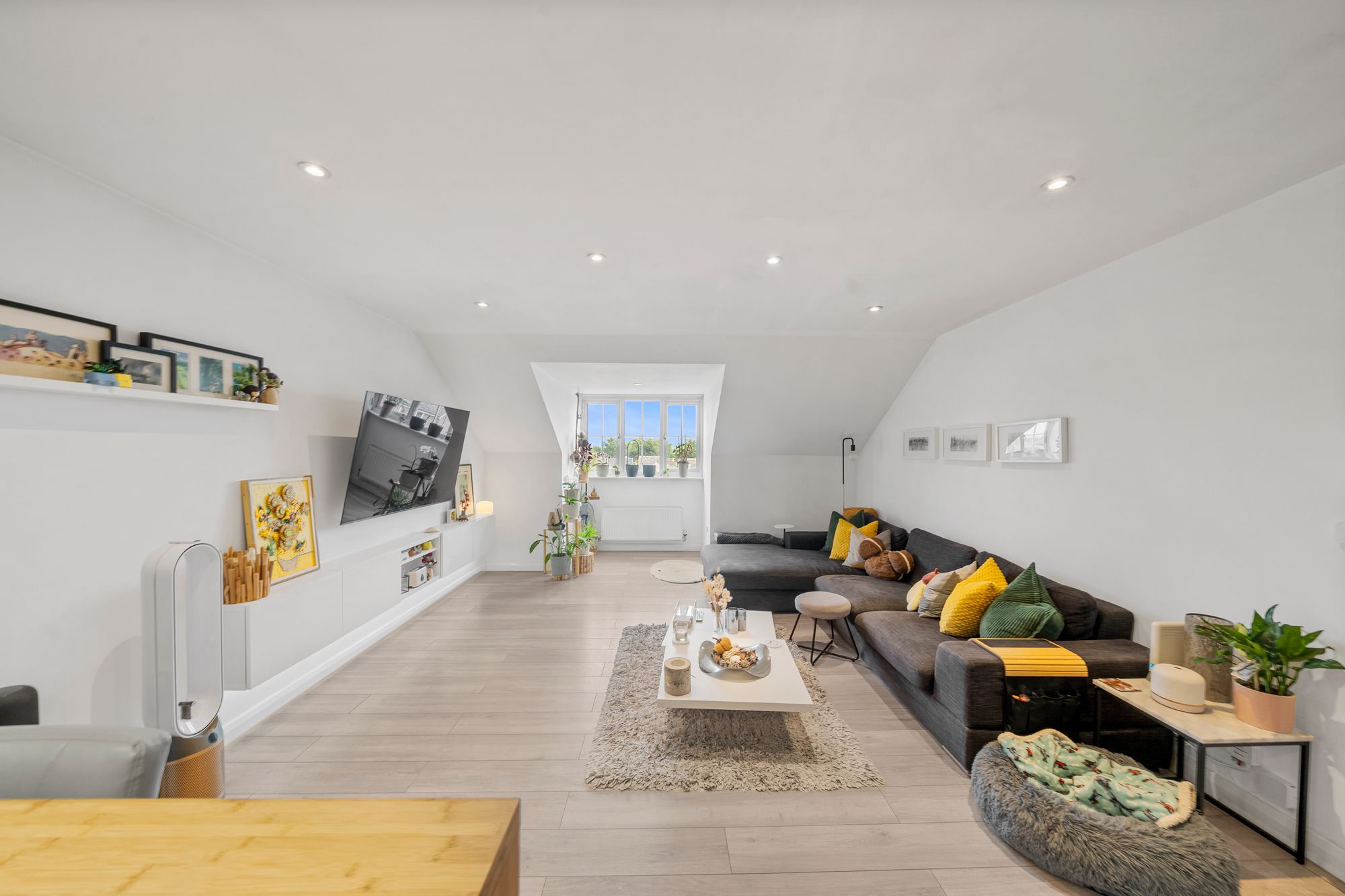 Priestfields, Leigh, WN7