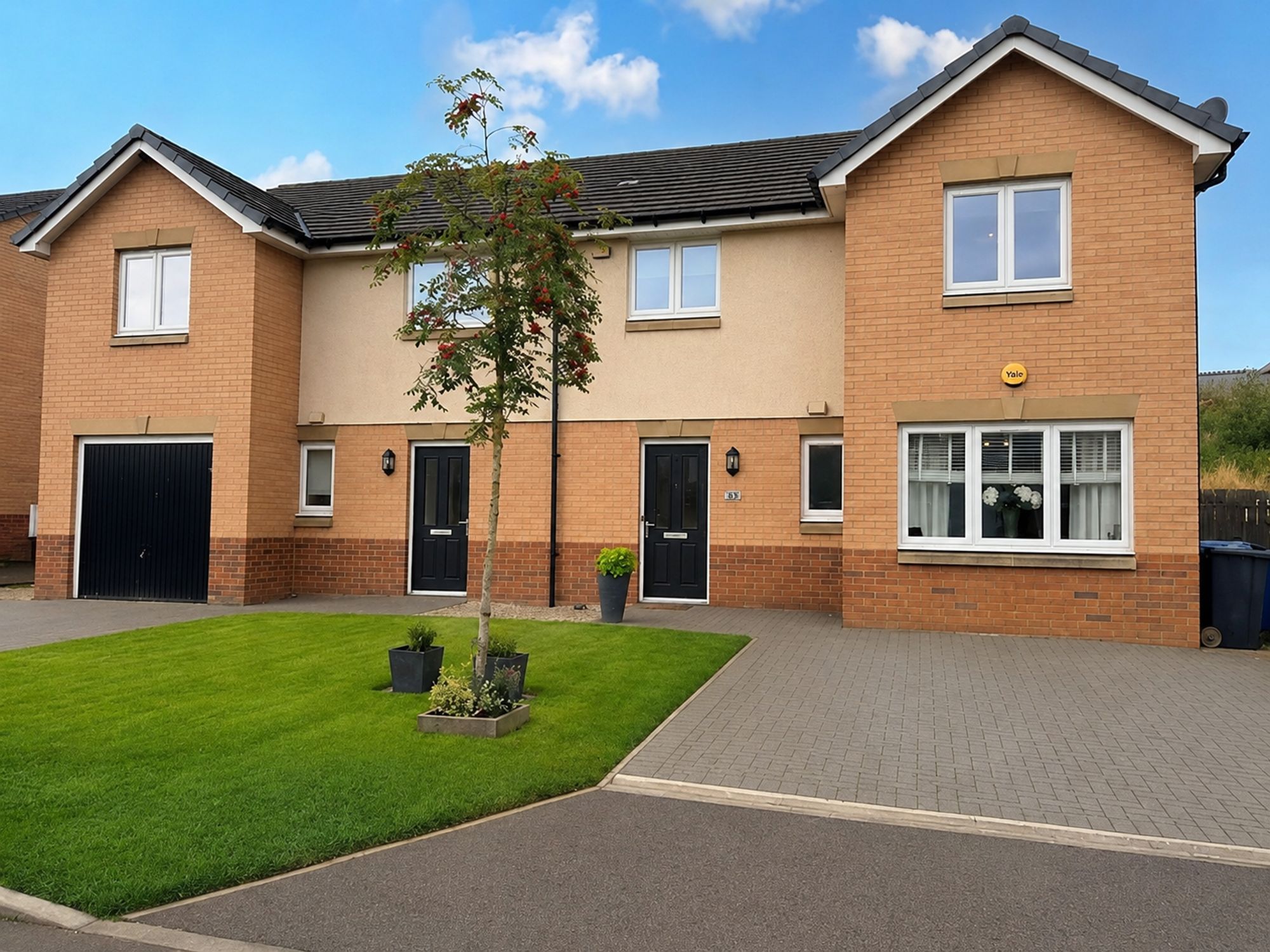 39 Buttercup Crescent, Cambuslang