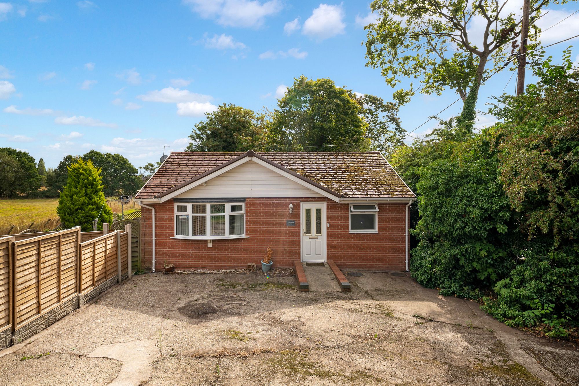 Pex Hill, Widnes, WA8