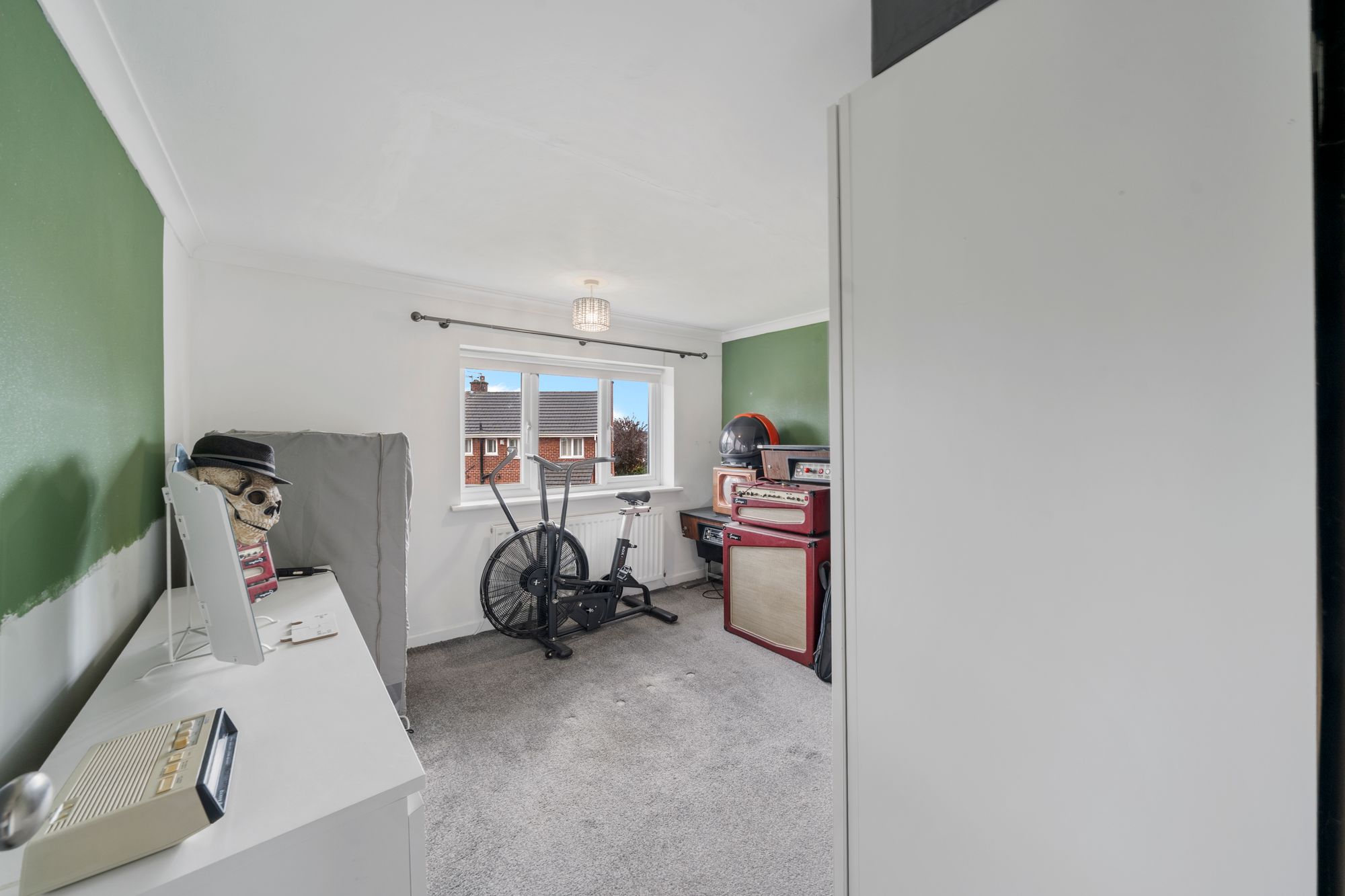 Ilex Avenue, Winwick, WA2
