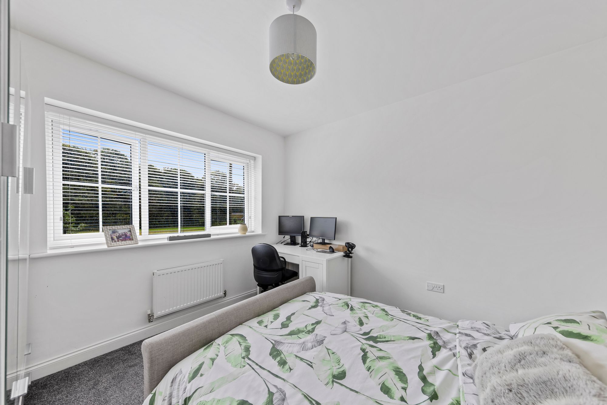 Moss Bank Road, St. Helens, WA11