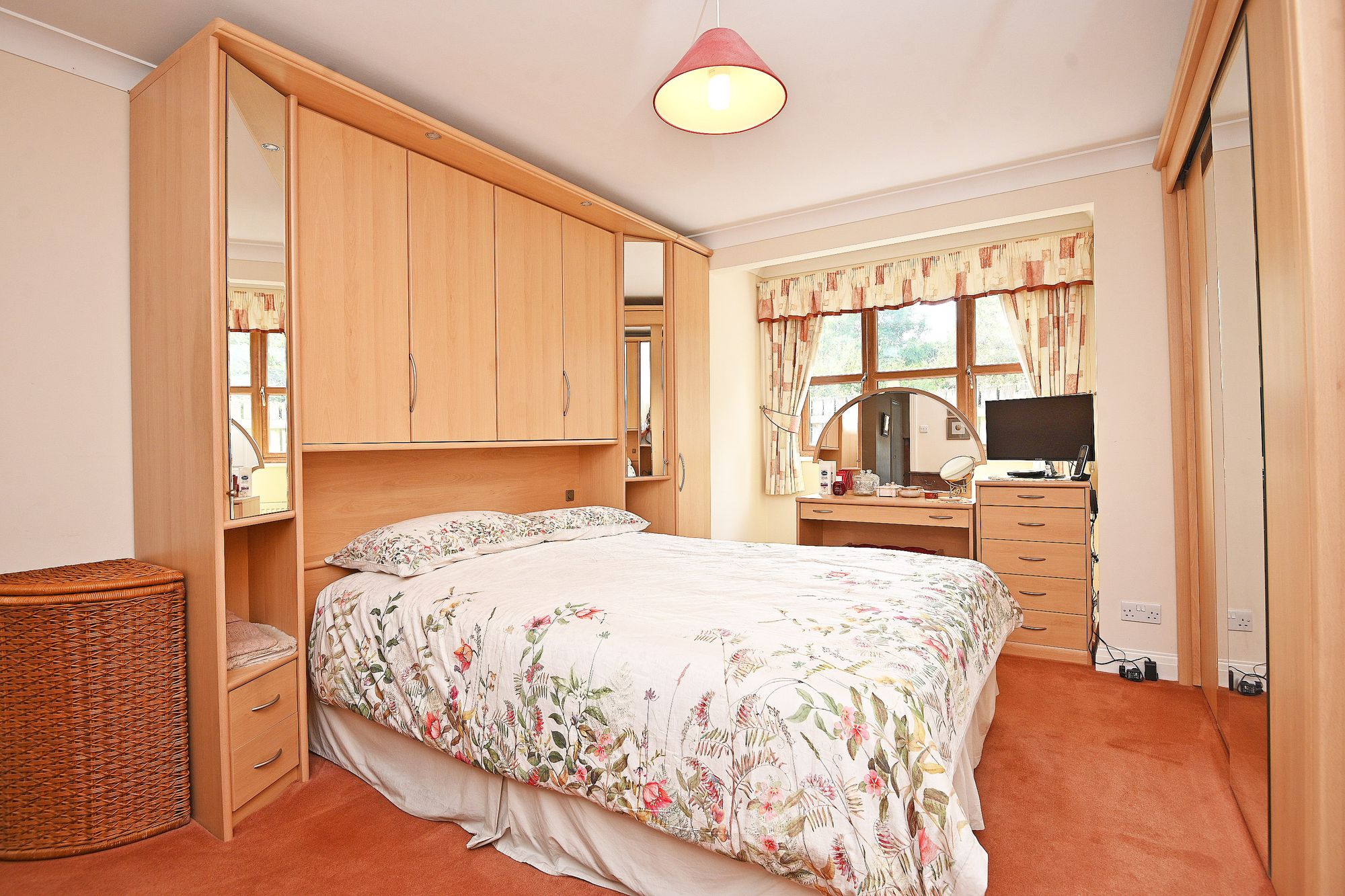 Aspin Oval, Knaresborough, HG5