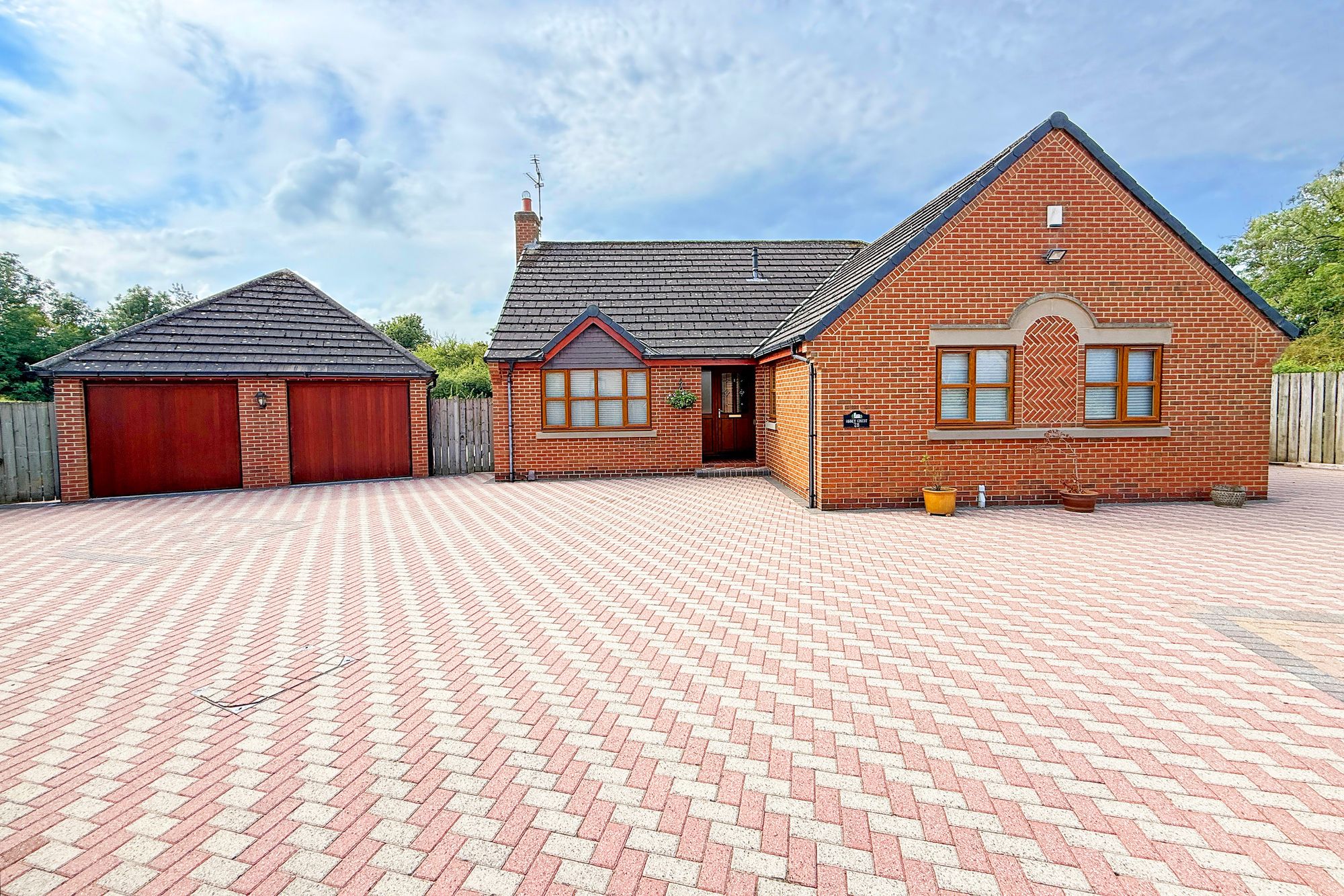 Aspin Oval, Knaresborough, HG5