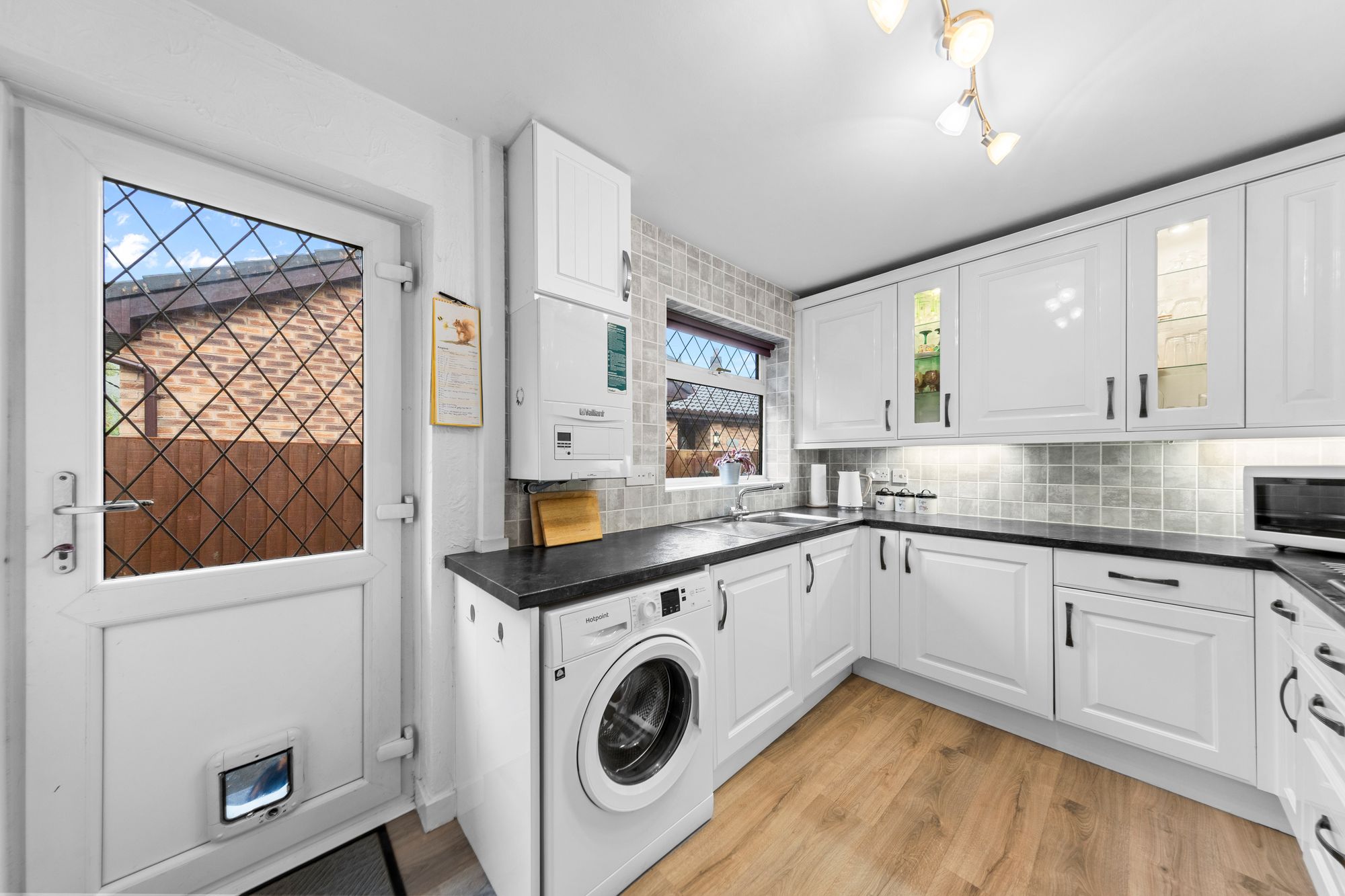 Inglewood Close, Birchwood, WA3