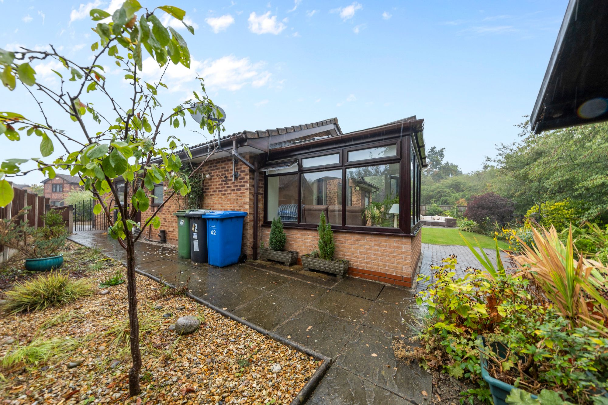 Inglewood Close, Birchwood, WA3