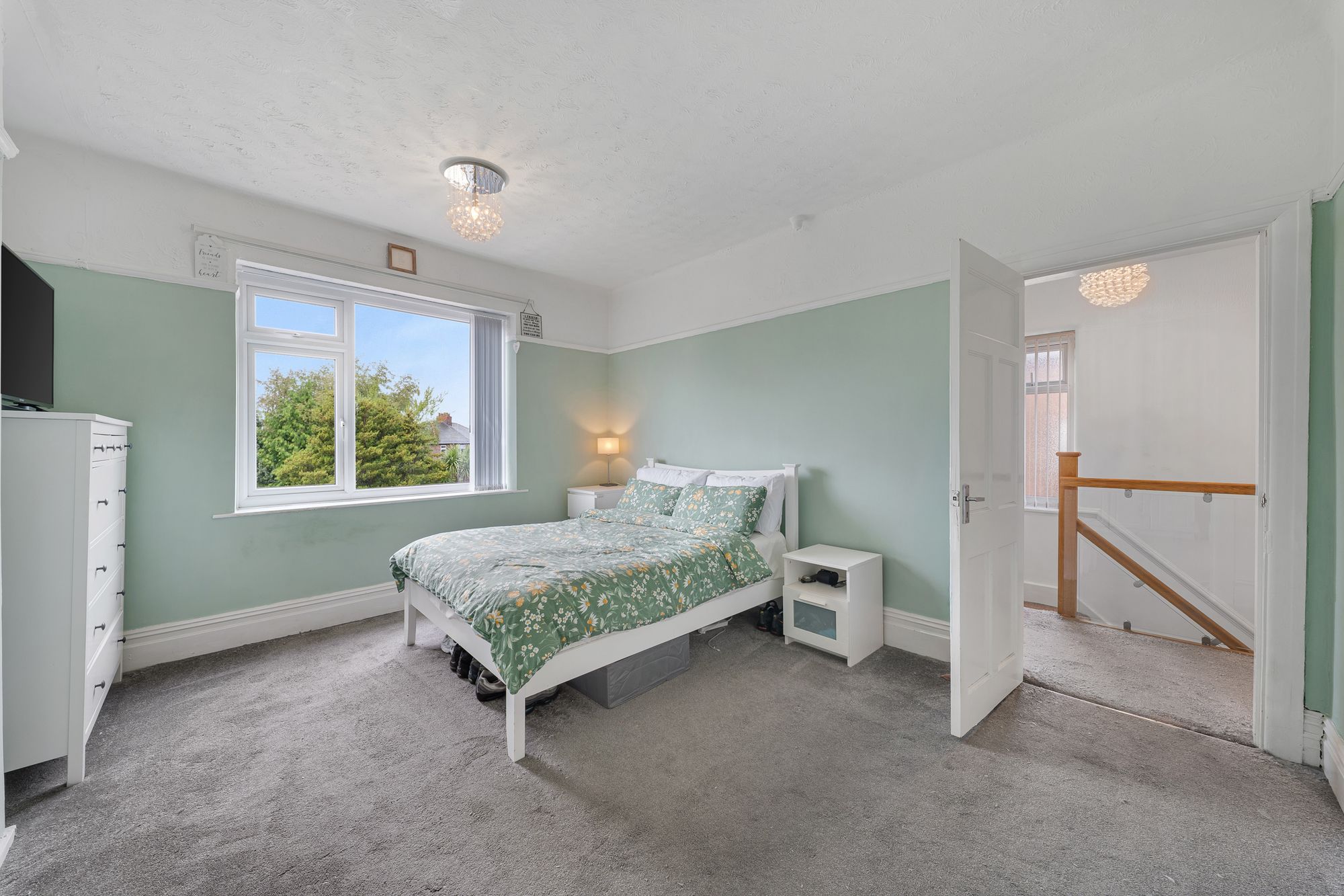 Kingsway, Widnes, WA8
