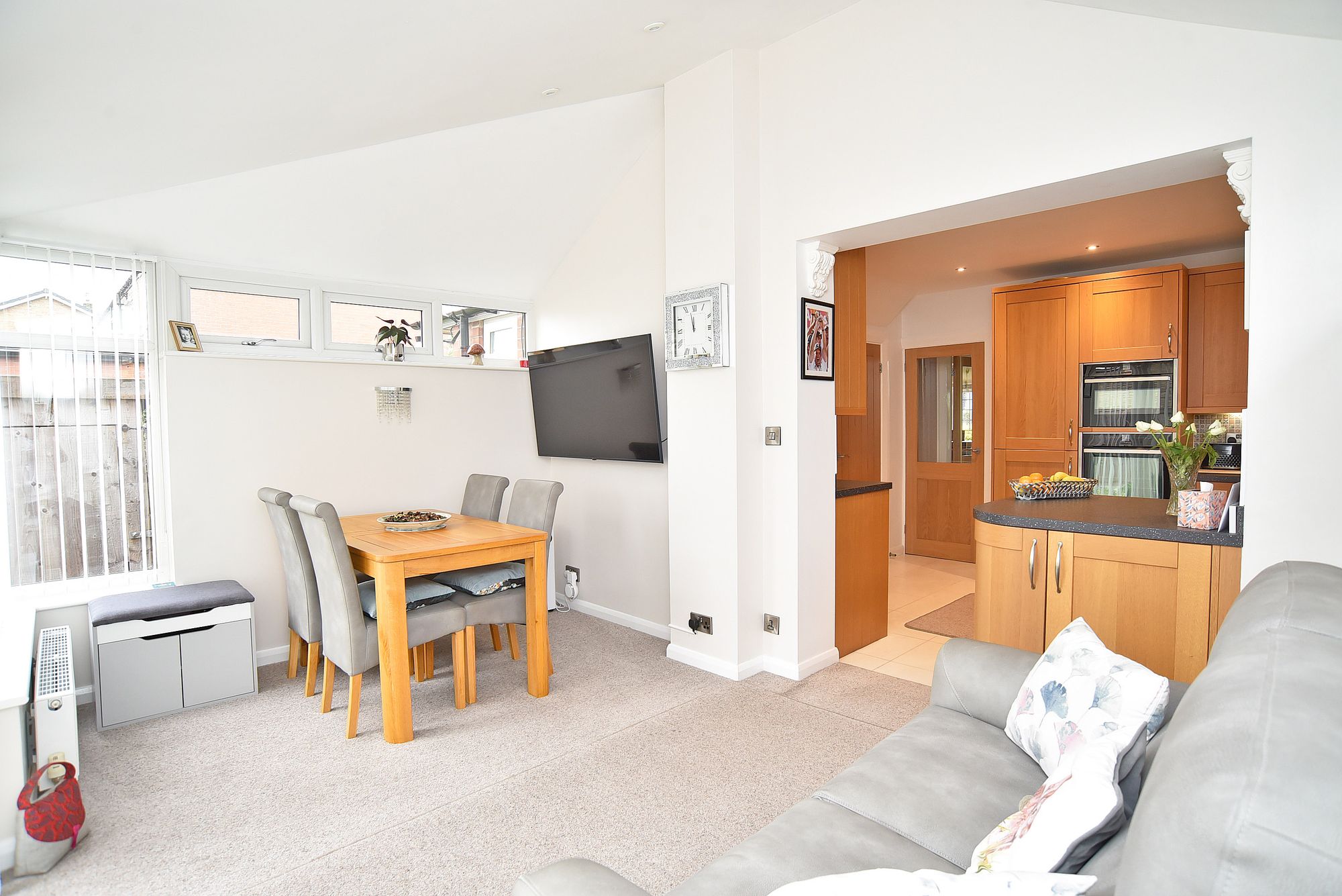 Otley Road, Harrogate, HG2
