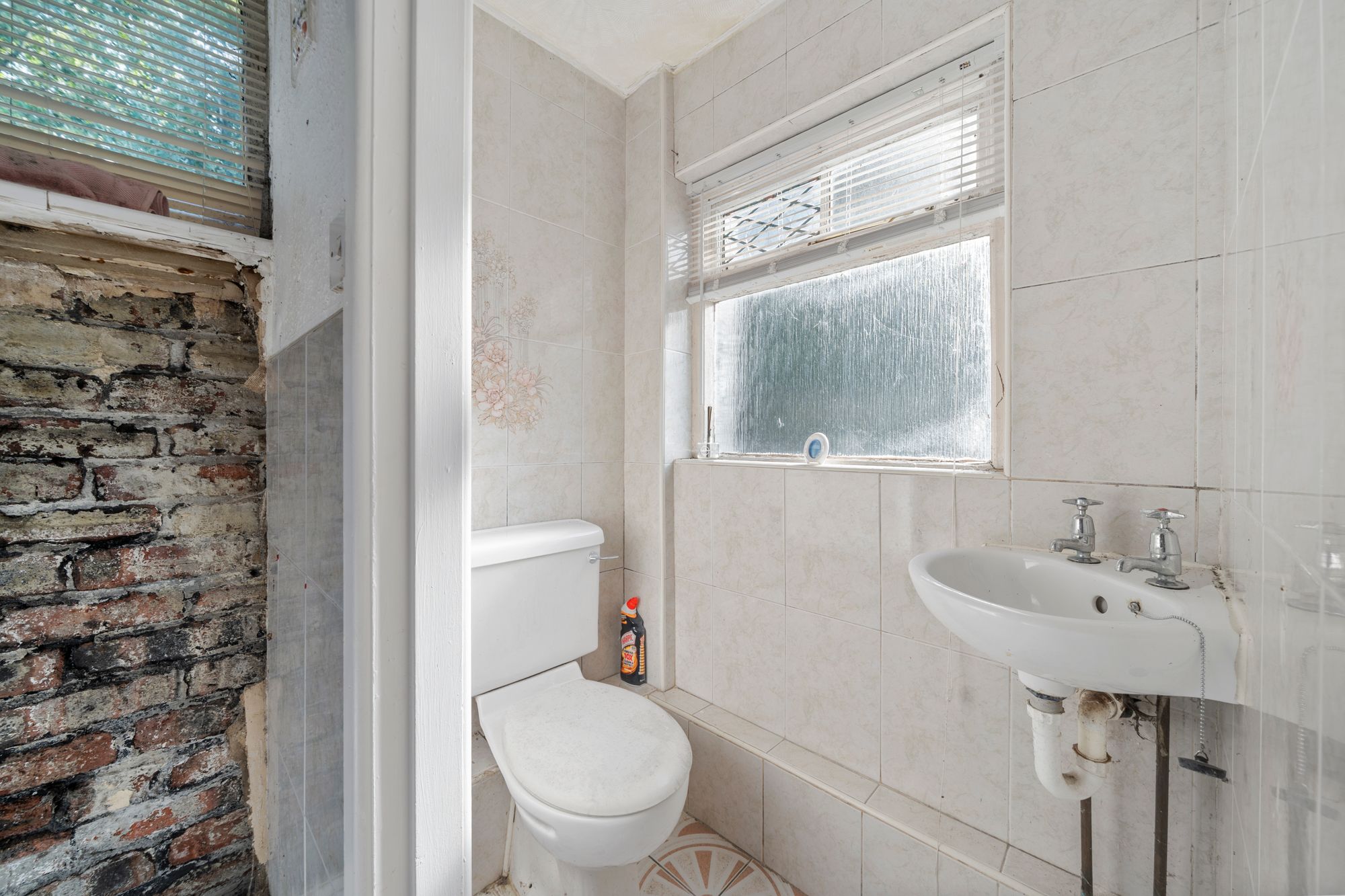 Nel Pan Lane, Leigh, WN7