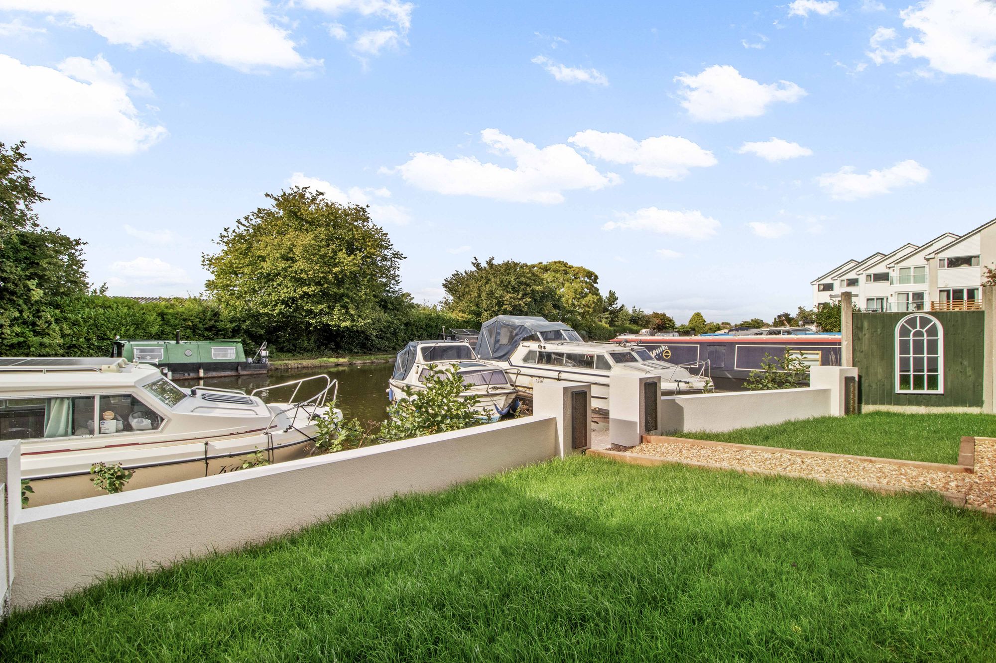 Waterbridge Court, Appleton, WA4