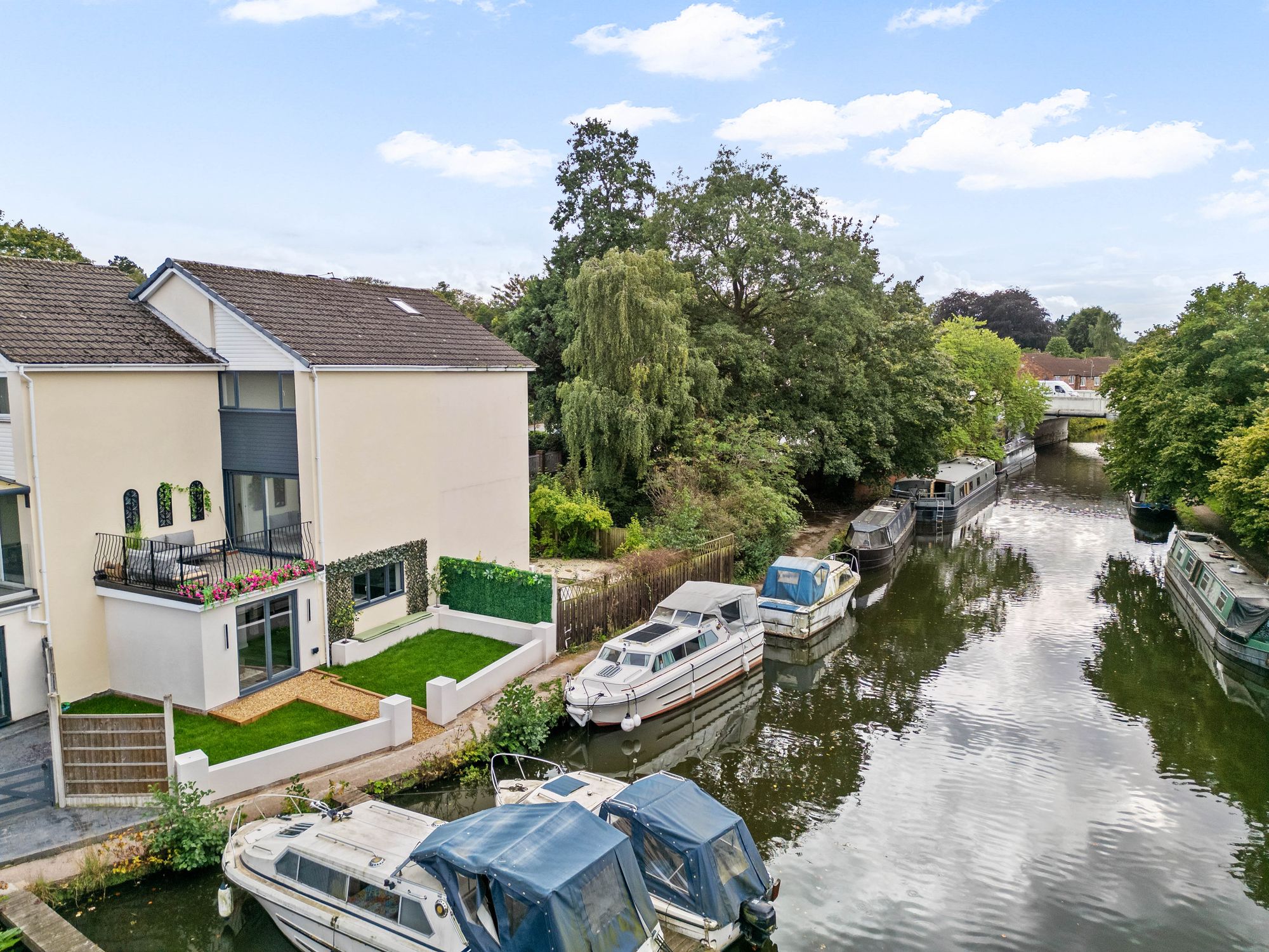Waterbridge Court, Appleton, WA4