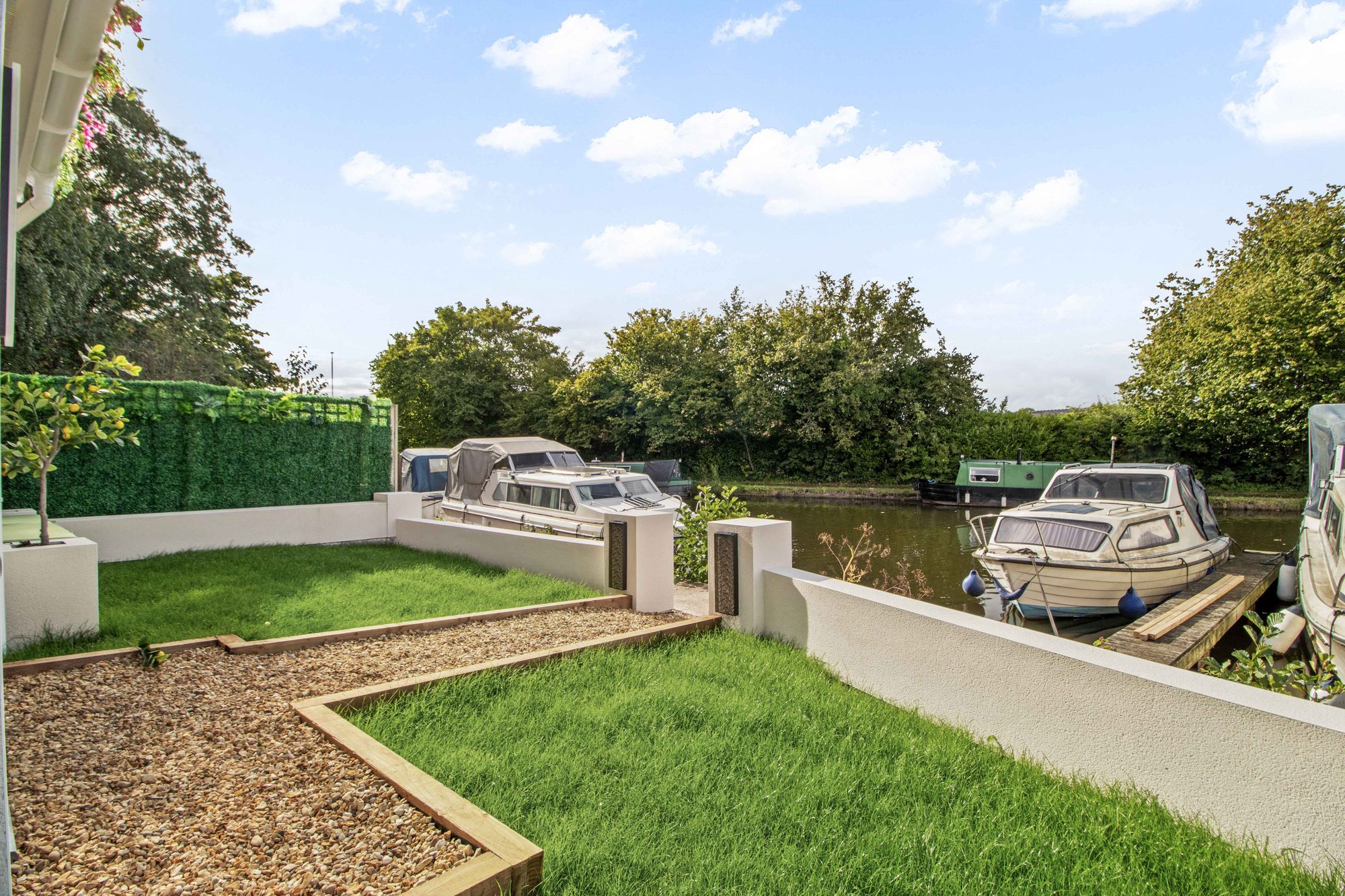 Waterbridge Court, Appleton, WA4