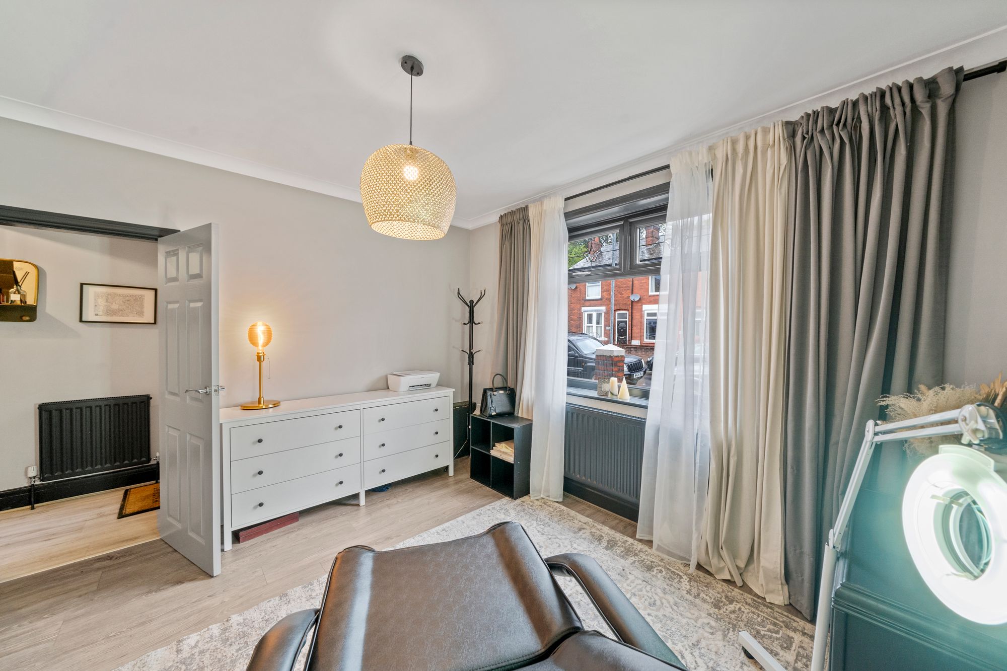 Lightburne Avenue, Leigh, WN7