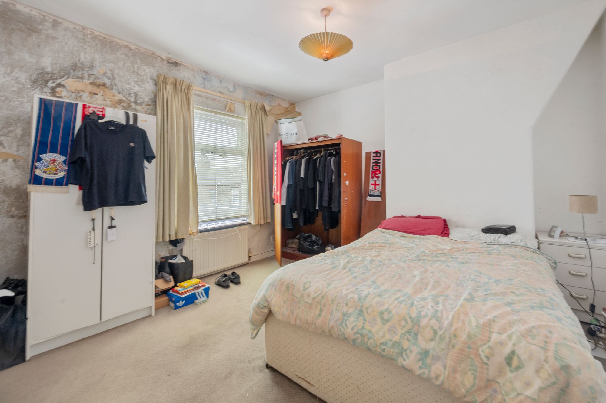 Rivington Street, St. Helens, WA10