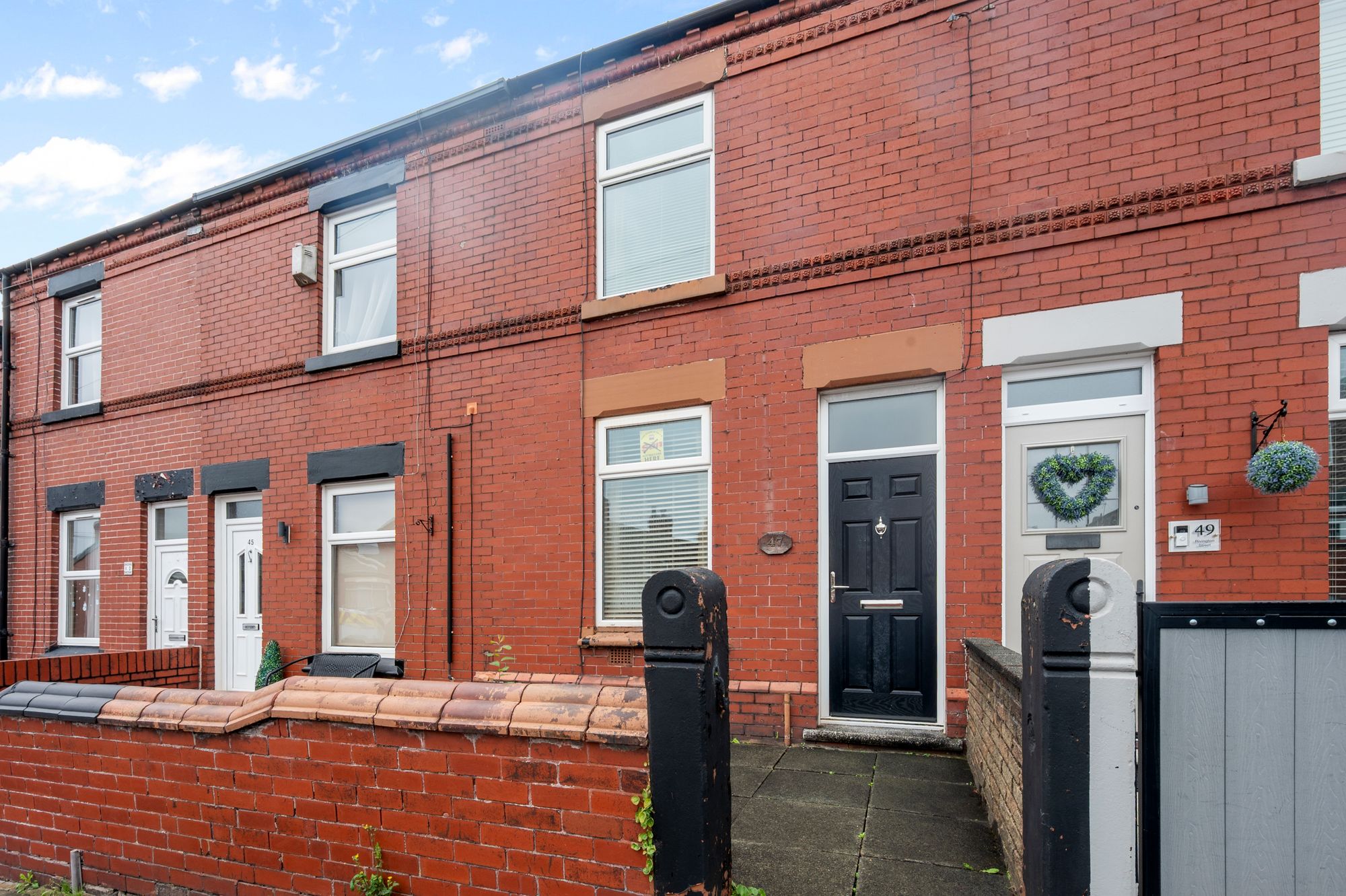 Rivington Street, St. Helens, WA10