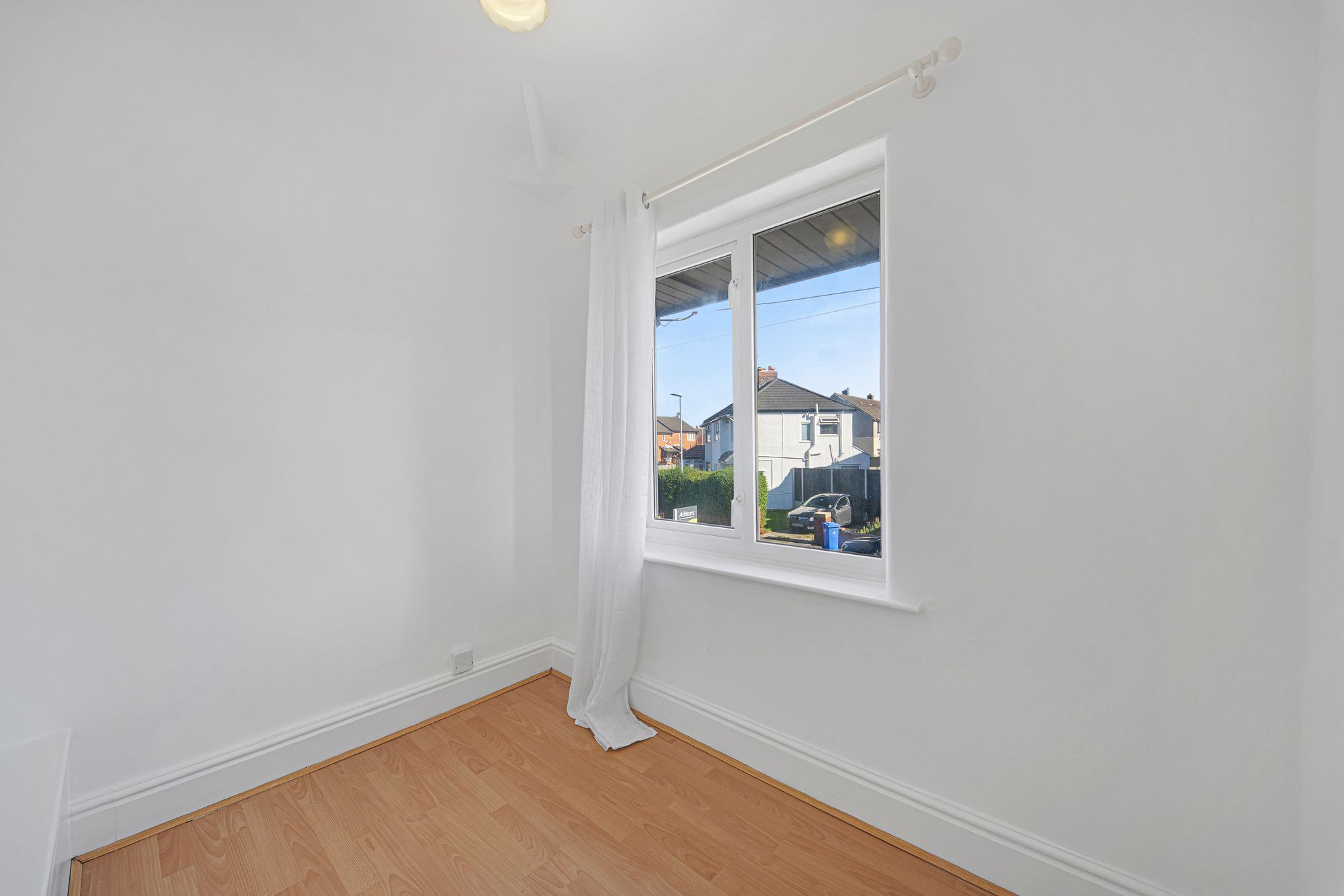 Nicholas Road, Widnes, WA8