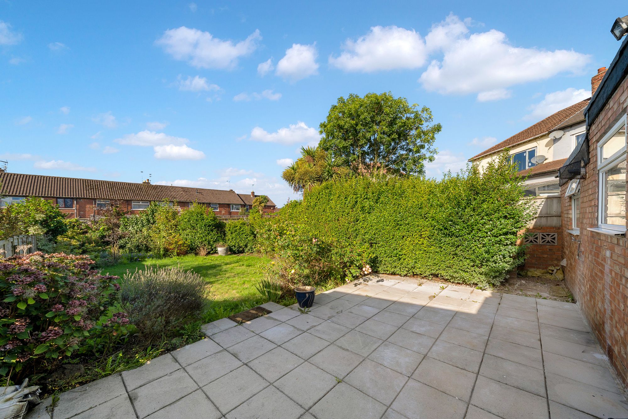 Nicholas Road, Widnes, WA8