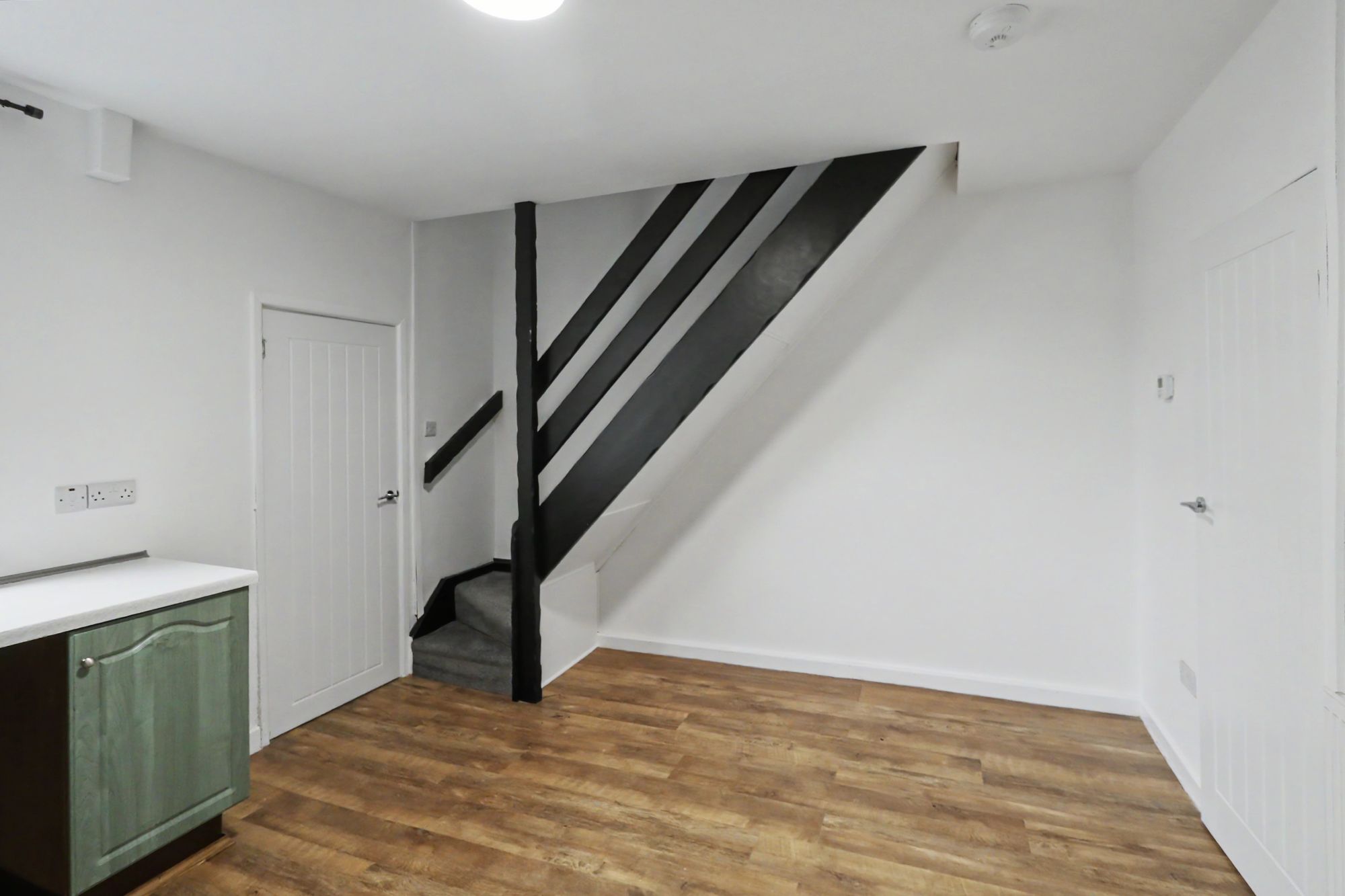 School Street, Golborne, WA3