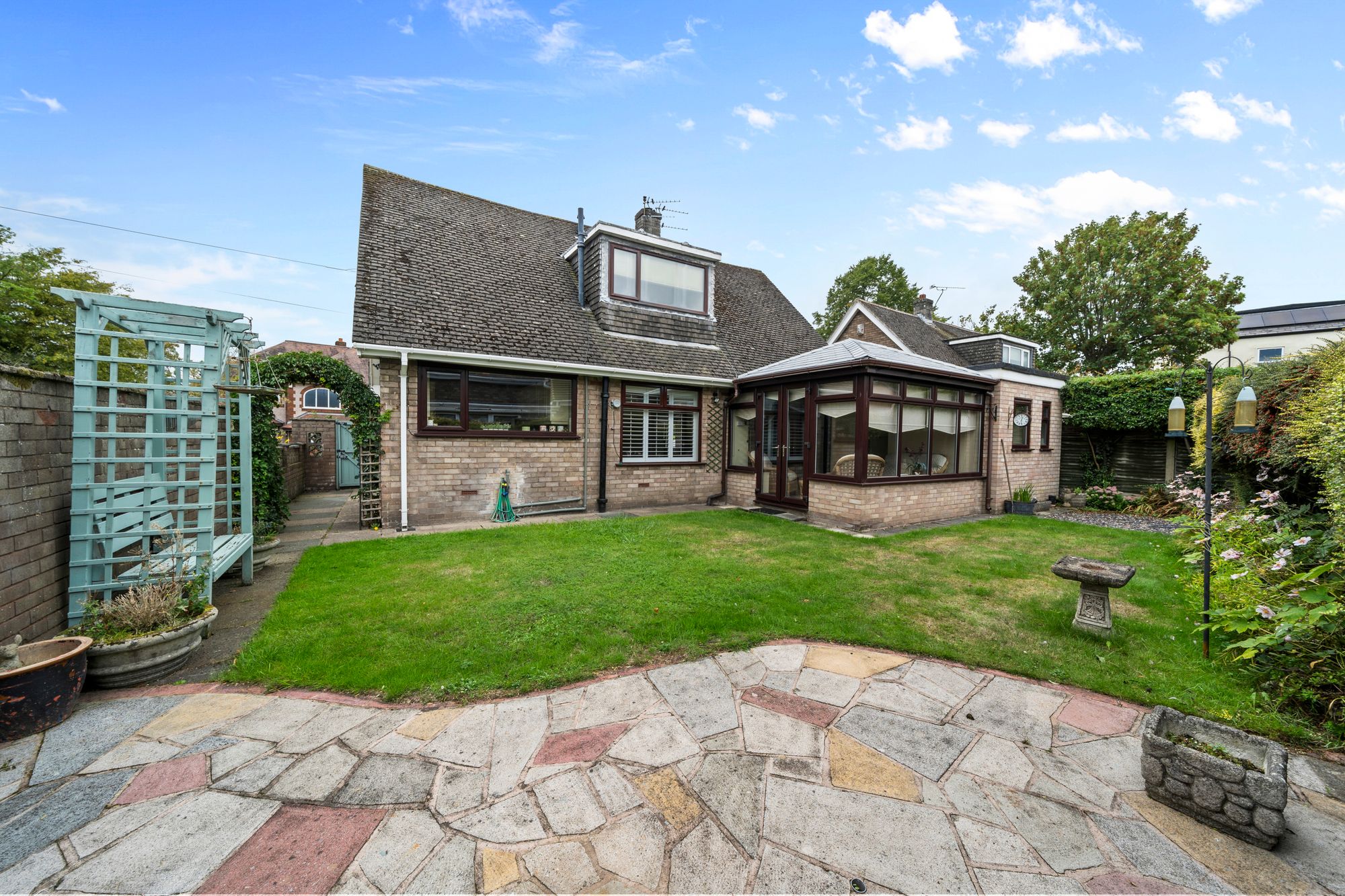 Hall Nook, Penketh, WA5