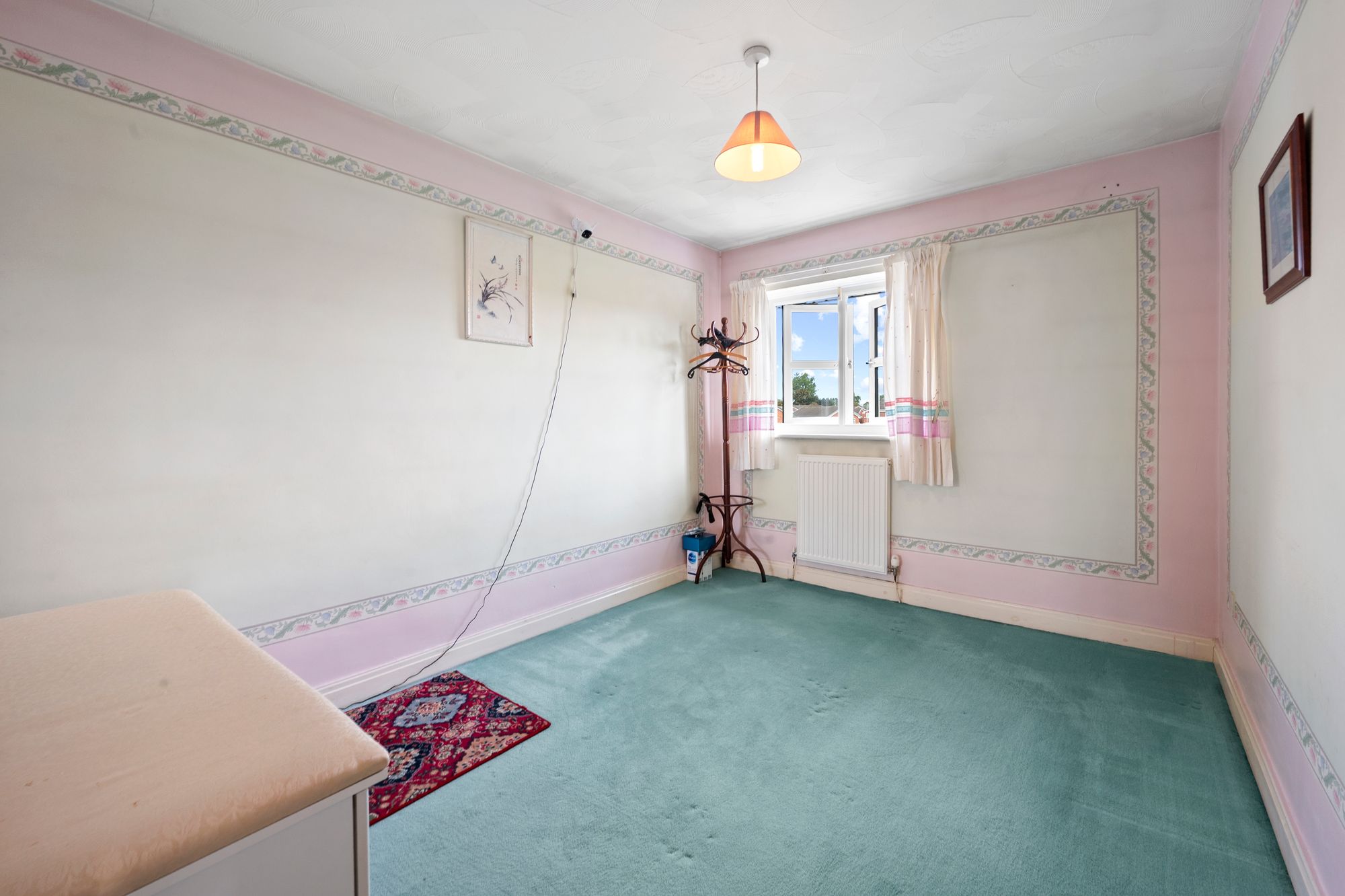 Lincoln Close, Woolston, WA1