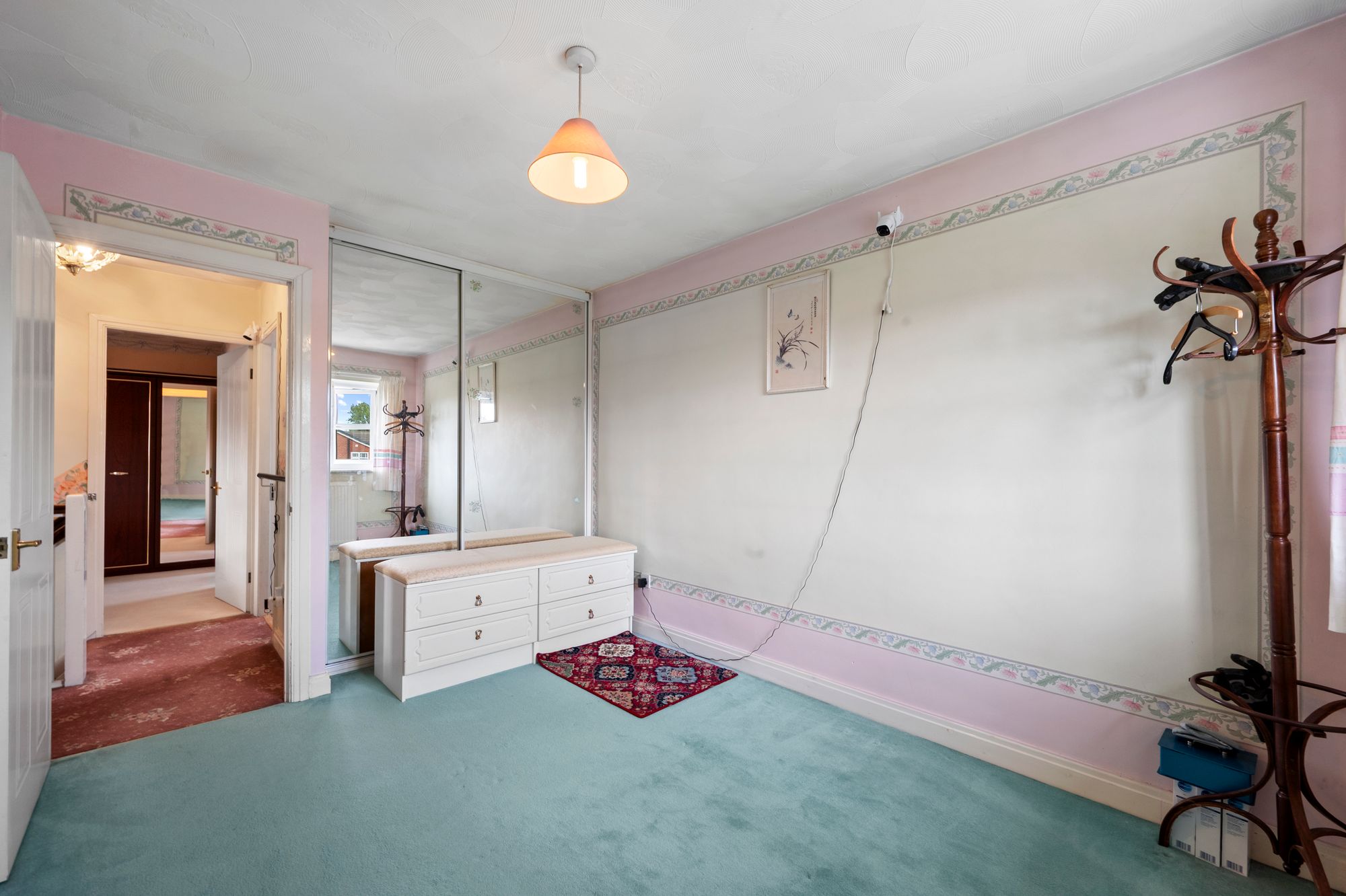 Lincoln Close, Woolston, WA1