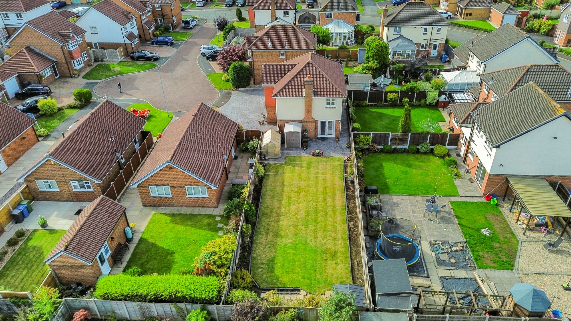 Lincoln Close, Woolston, WA1