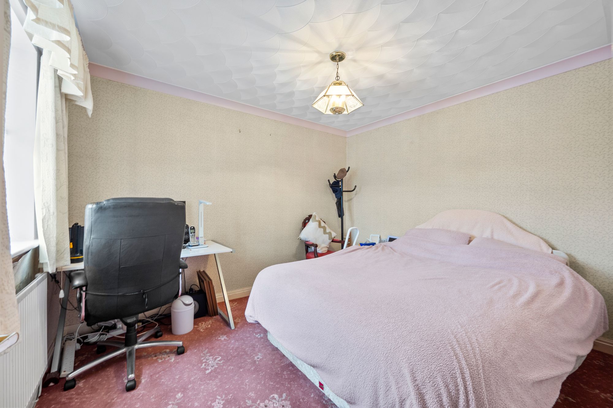 Lincoln Close, Woolston, WA1