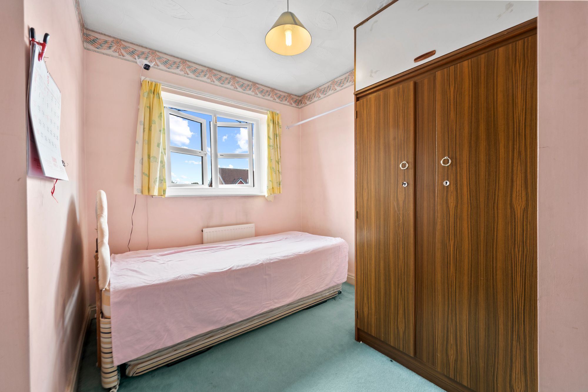 Lincoln Close, Woolston, WA1
