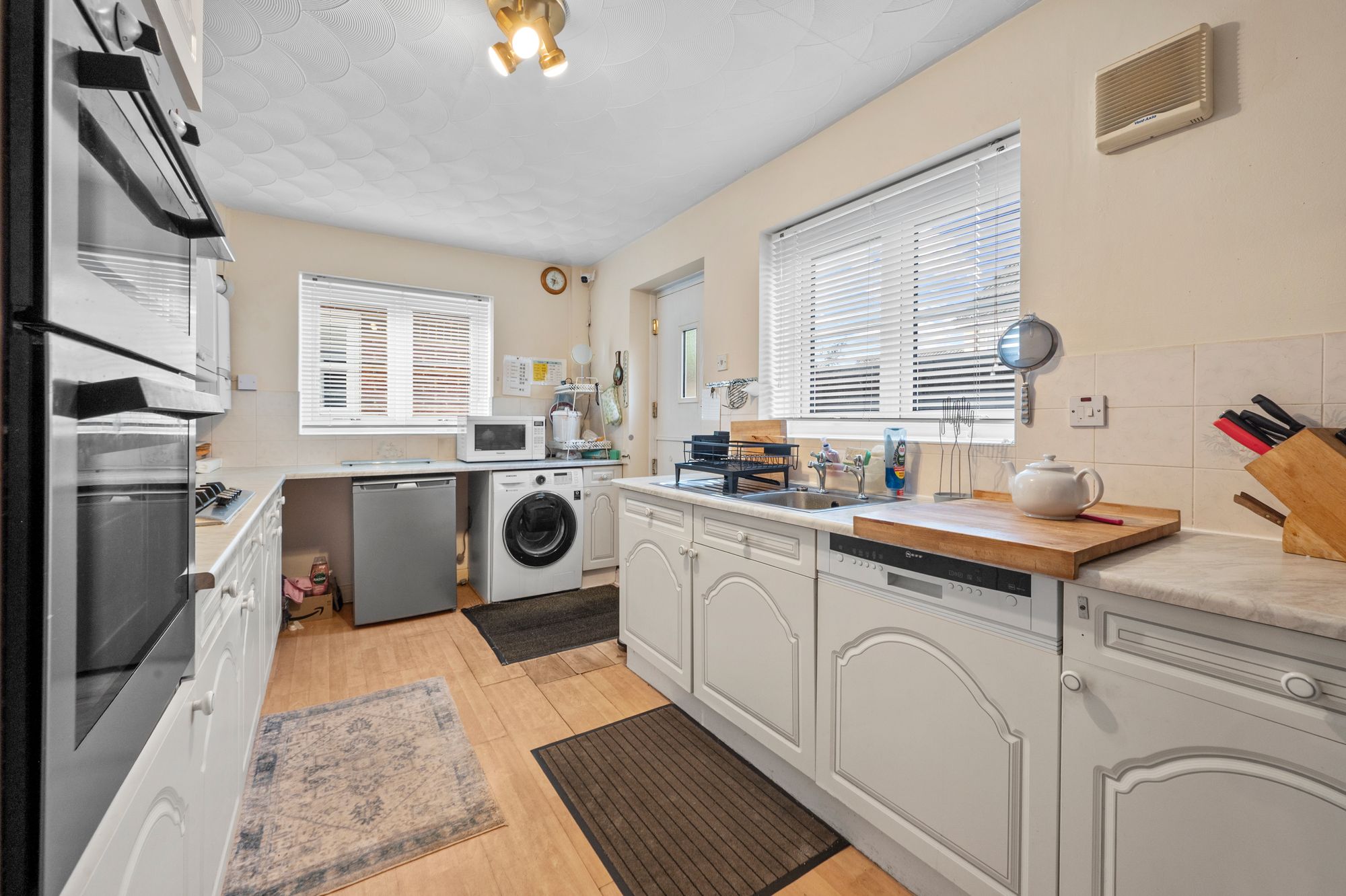 Lincoln Close, Woolston, WA1