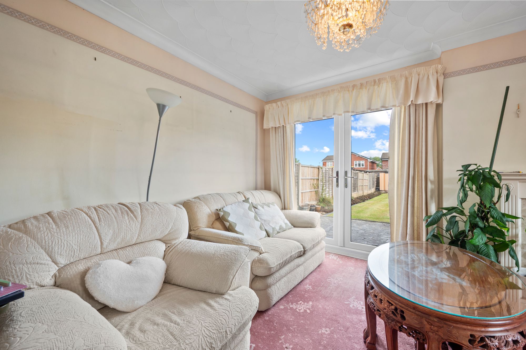 Lincoln Close, Woolston, WA1