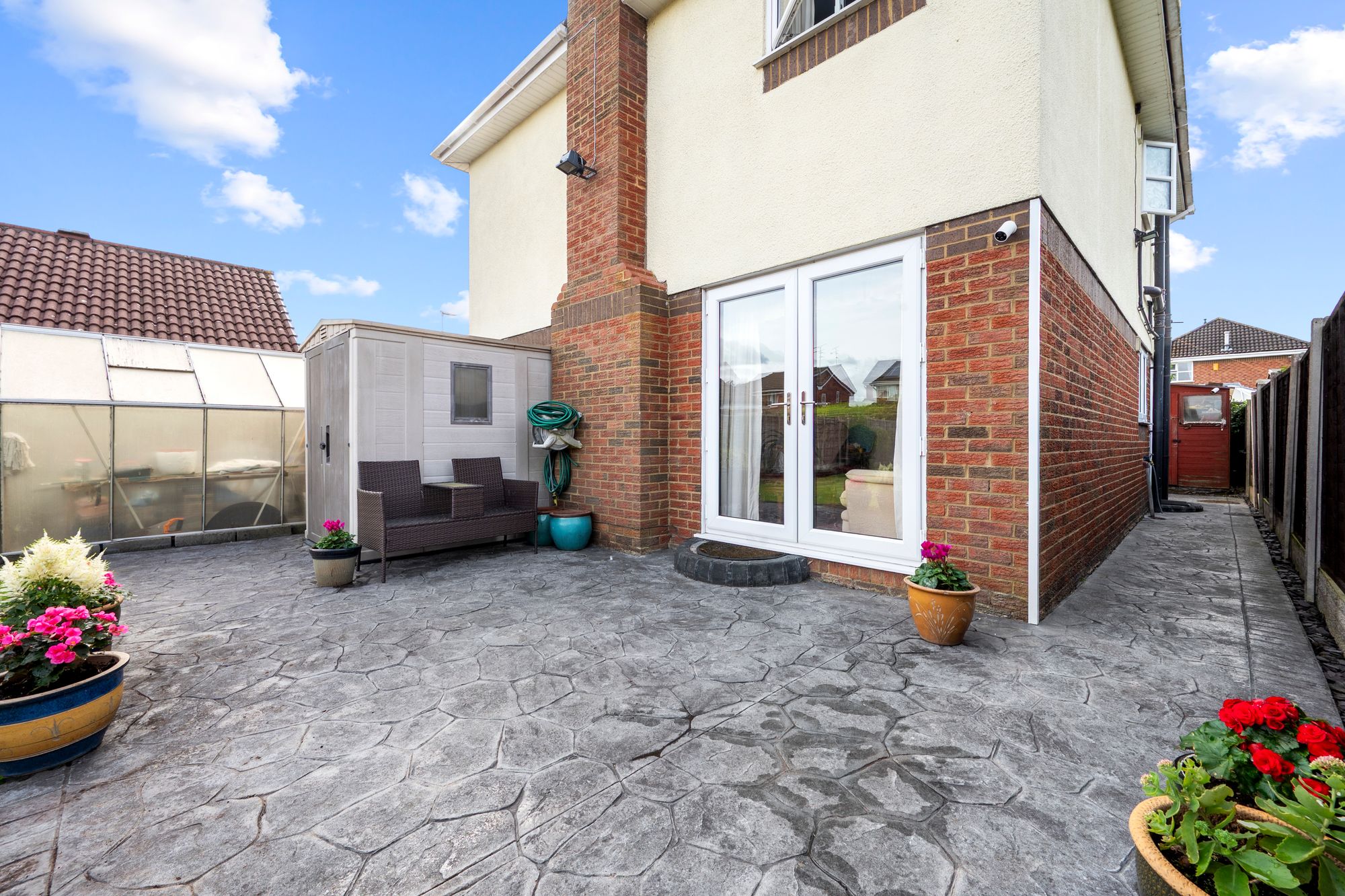 Lincoln Close, Woolston, WA1