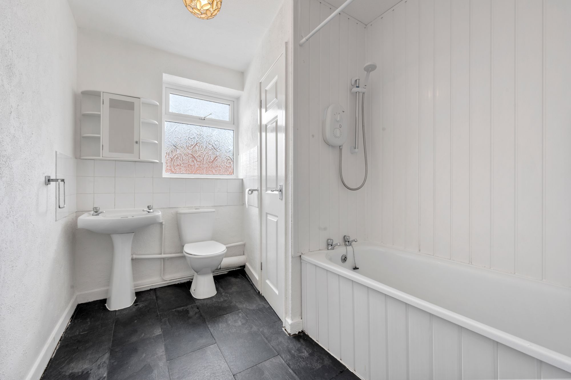 Lynton Way, Windle, WA10