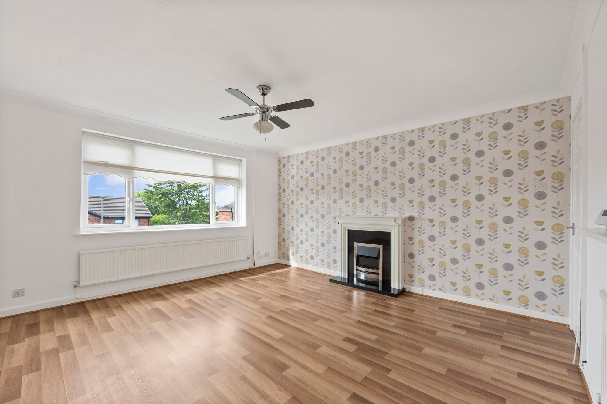 Lynton Way, Windle, WA10