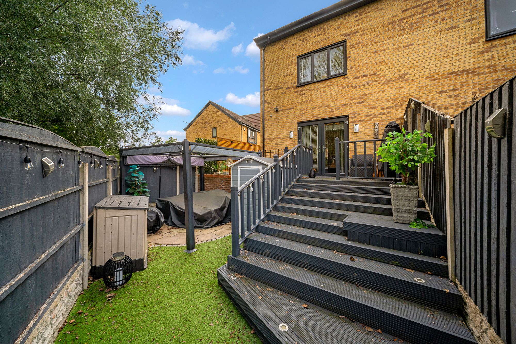 Worsley Close, Castlefields, WA7