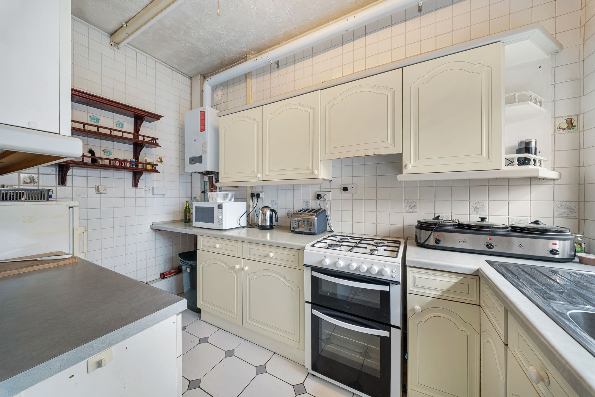 Upton Lane, Widnes, WA8