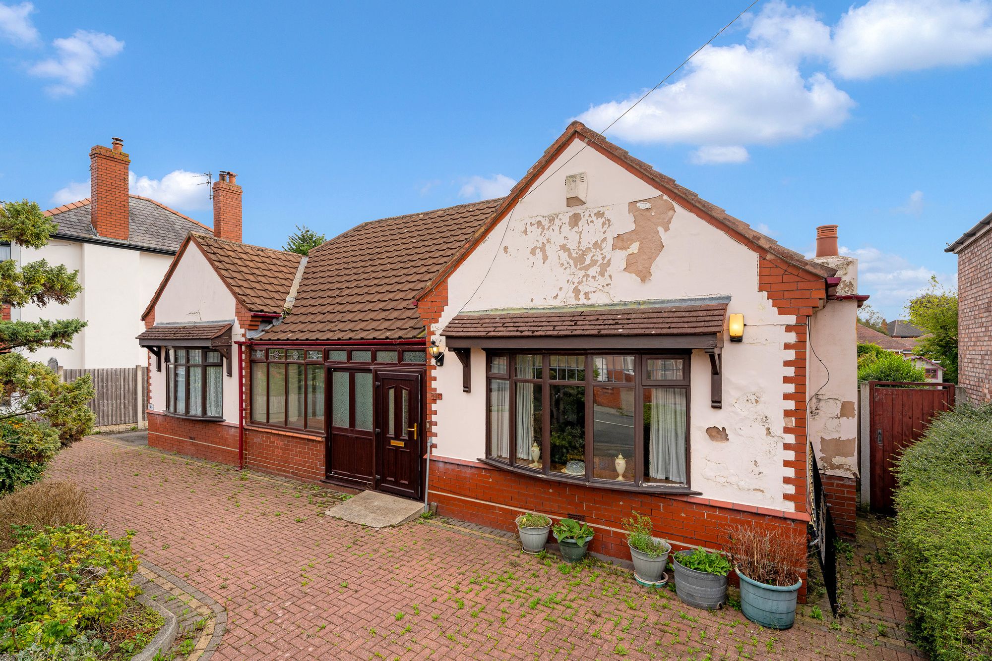 Upton Lane, Widnes, WA8