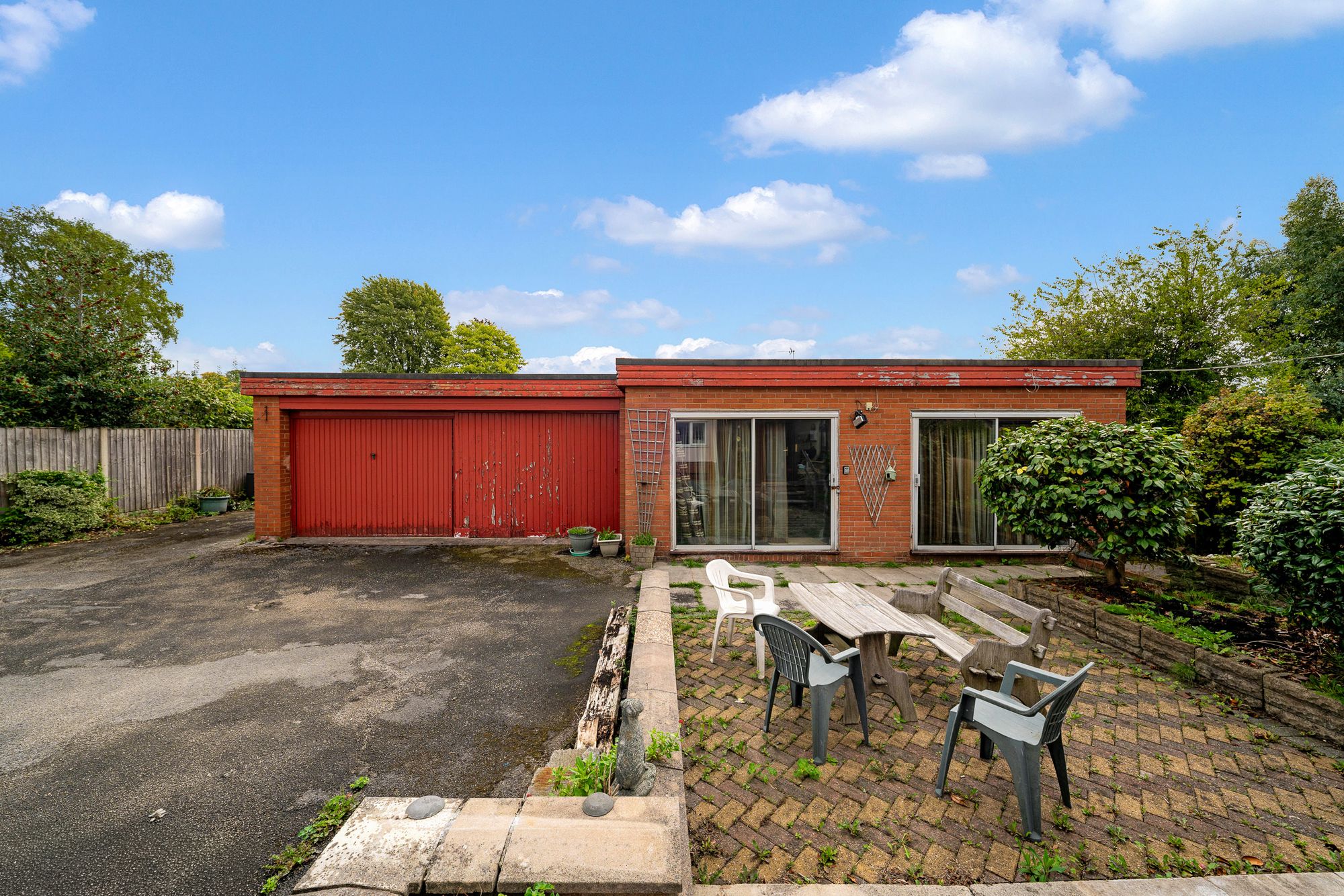 Upton Lane, Widnes, WA8