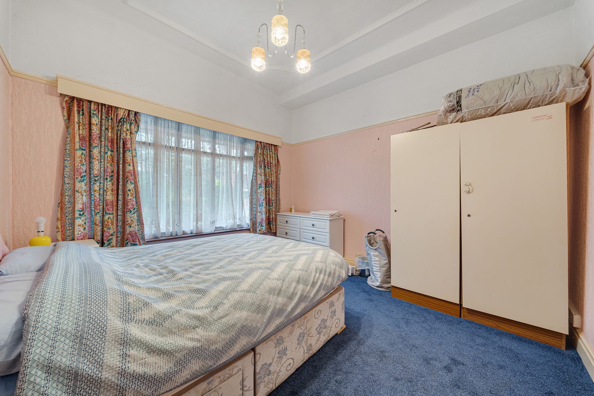 Upton Lane, Widnes, WA8