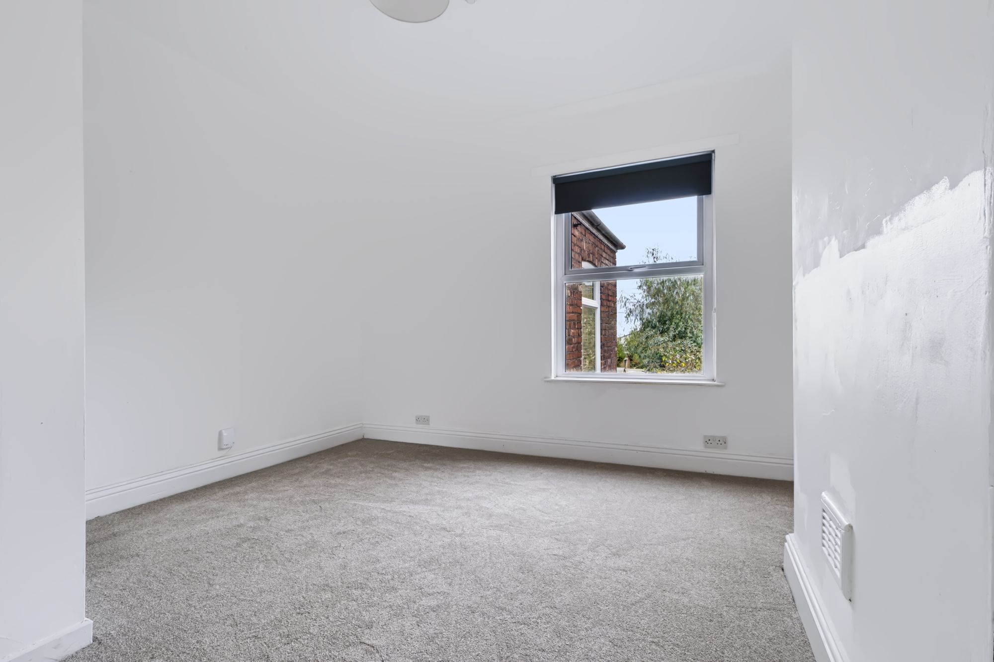 Wilderspool Causeway, Warrington, WA4