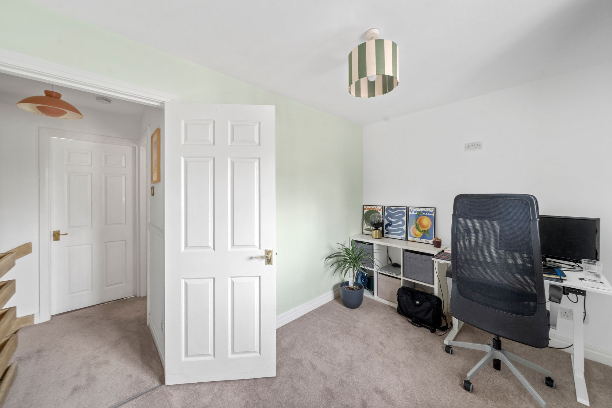Charnwood Close, Birchwood, WA3